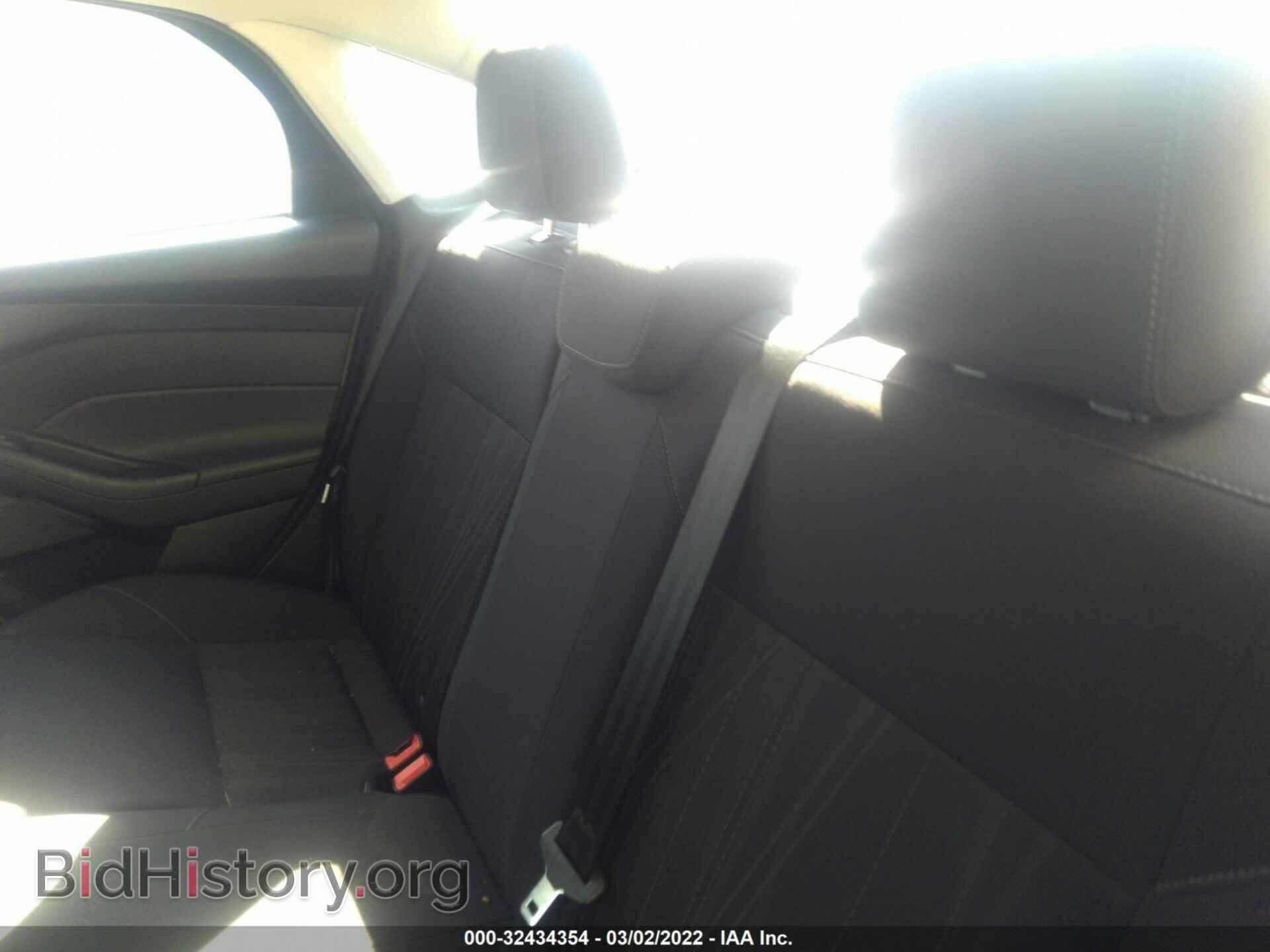 2016 FORD FOCUS - VIN: 1FADP3F24GL376559 - Фото 8