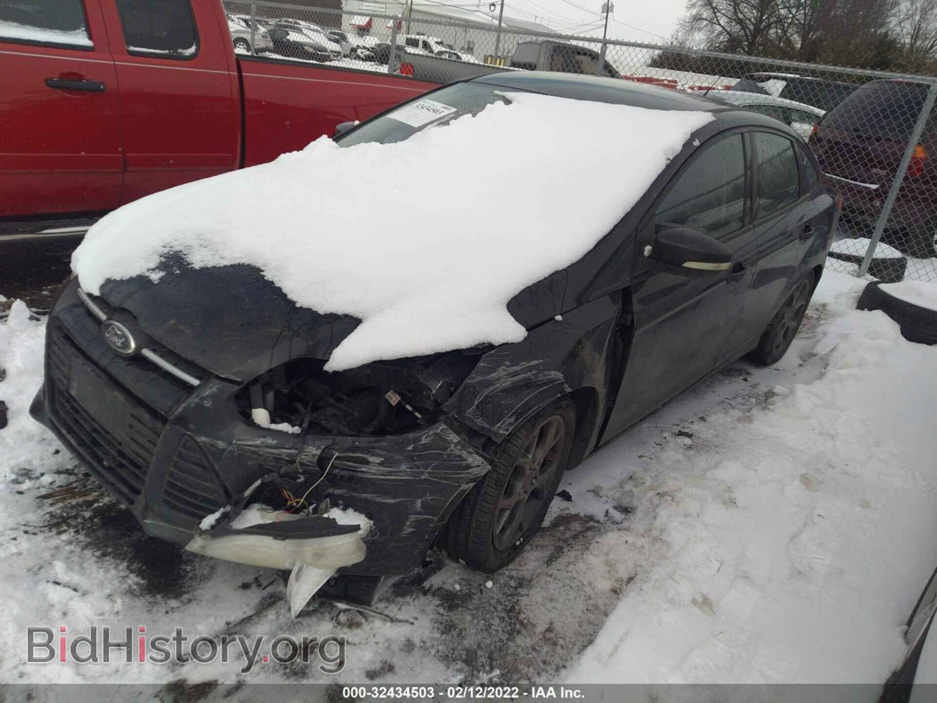 2014 FORD FOCUS - VIN: 1FADP3F28EL154782 - Фото 2