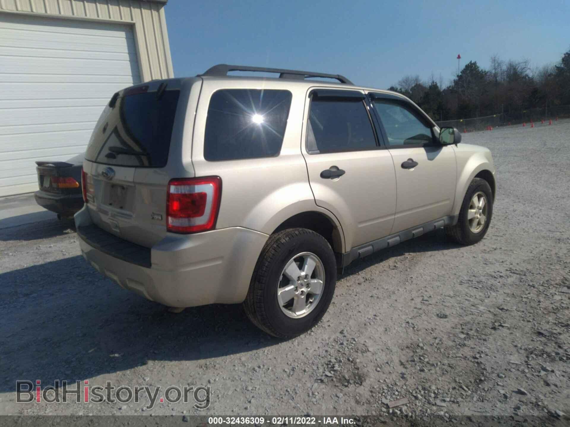 2012 FORD ESCAPE - VIN: 1FMCU0DG4CKB15875 - Фото 4