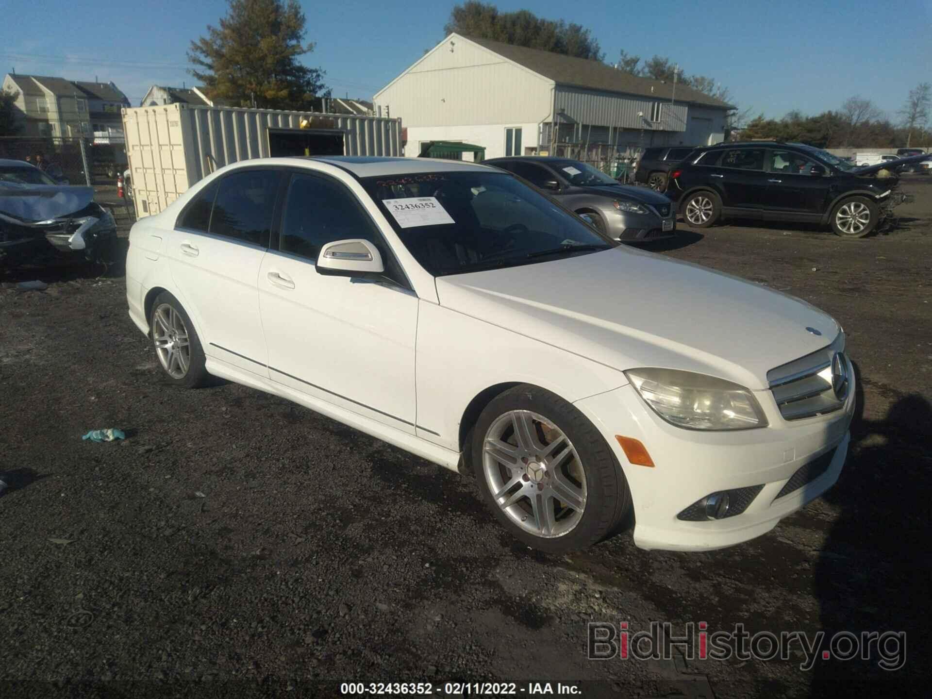 Photo WDDGF56XX8R031980 - MERCEDES-BENZ C-CLASS 2008