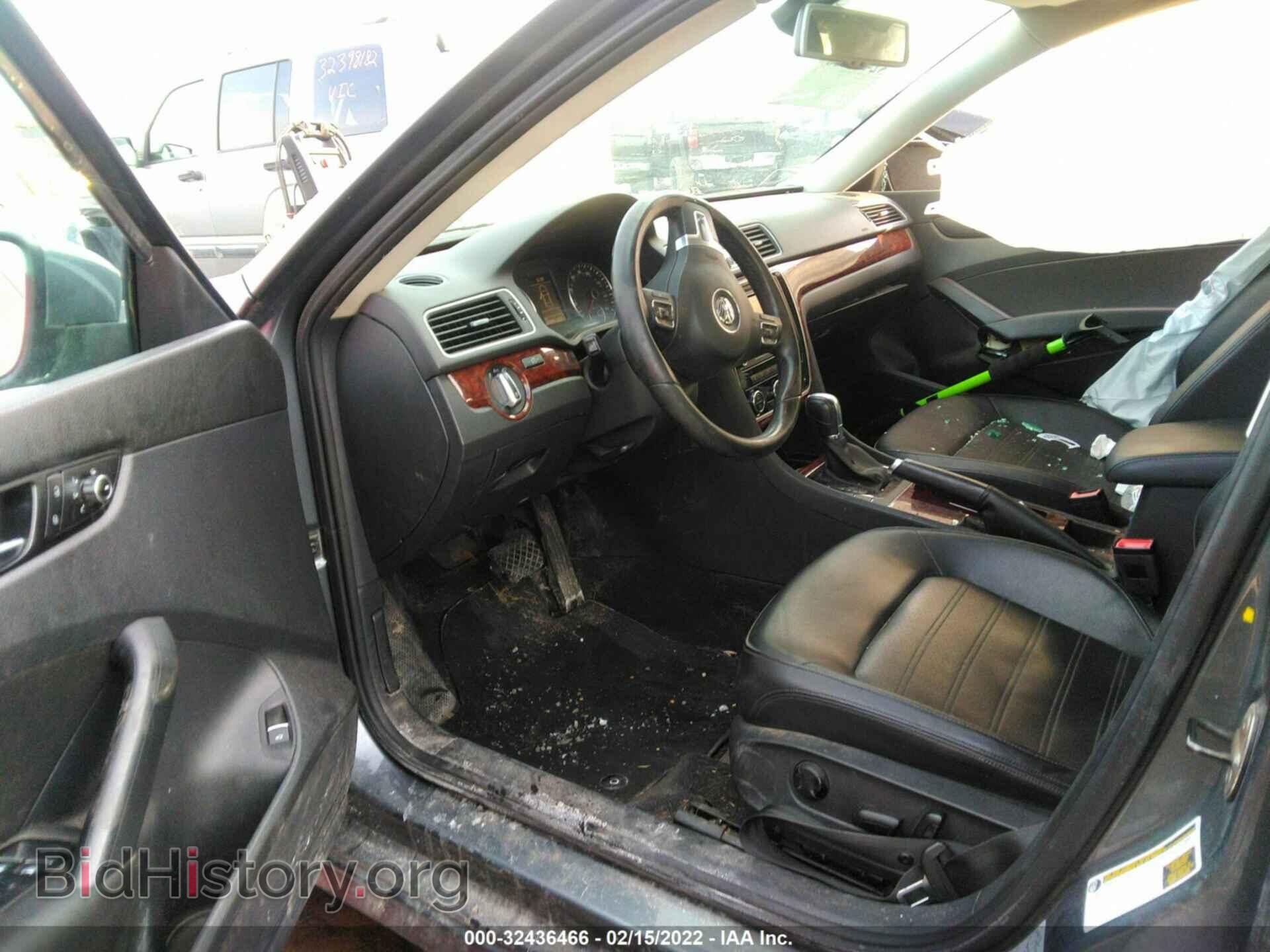 2012 VOLKSWAGEN PASSAT - VIN: 1VWCH7A33CC037034 - Фото 5
