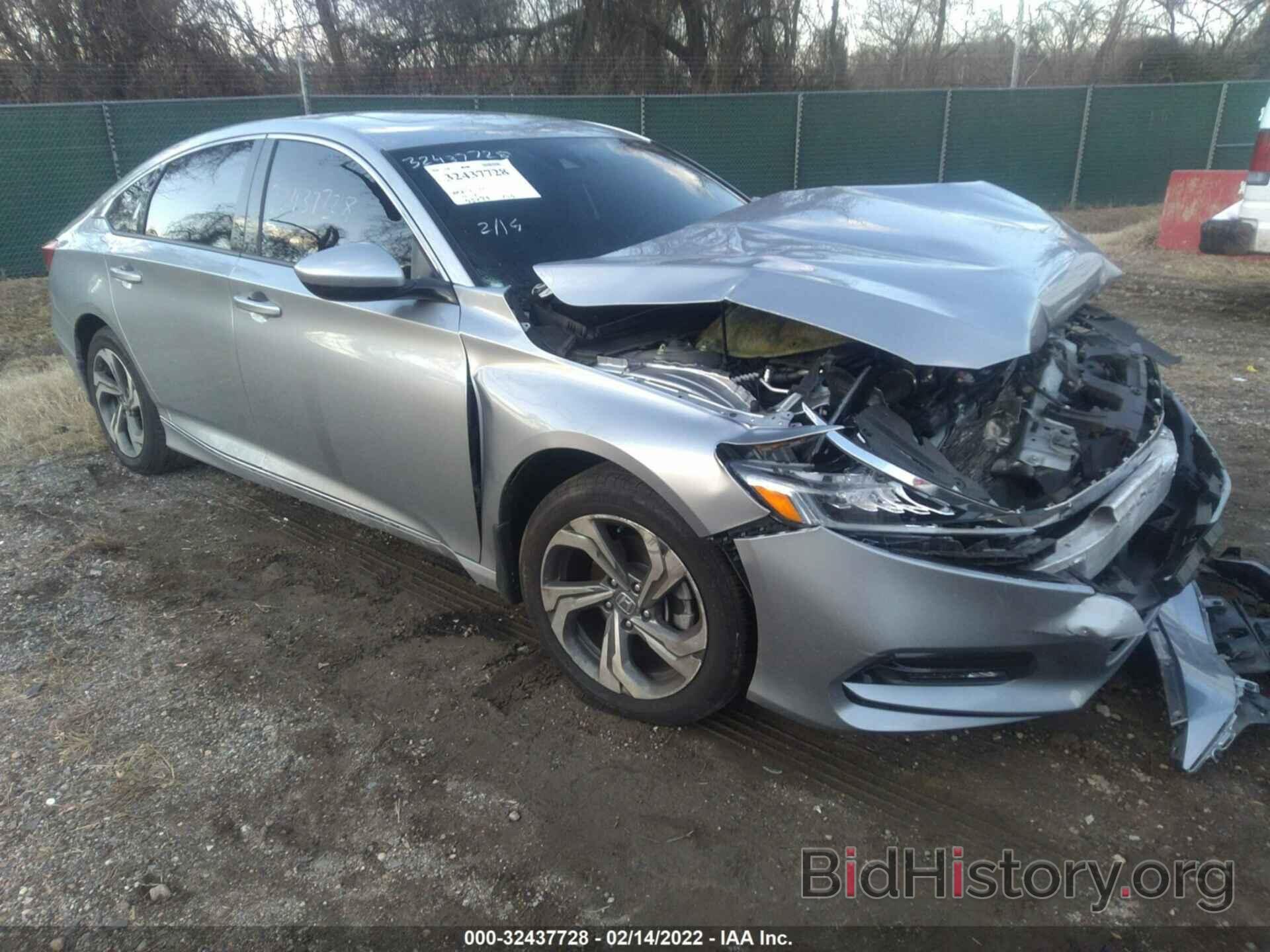 Photo 1HGCV1F46KA166083 - HONDA ACCORD SEDAN 2019