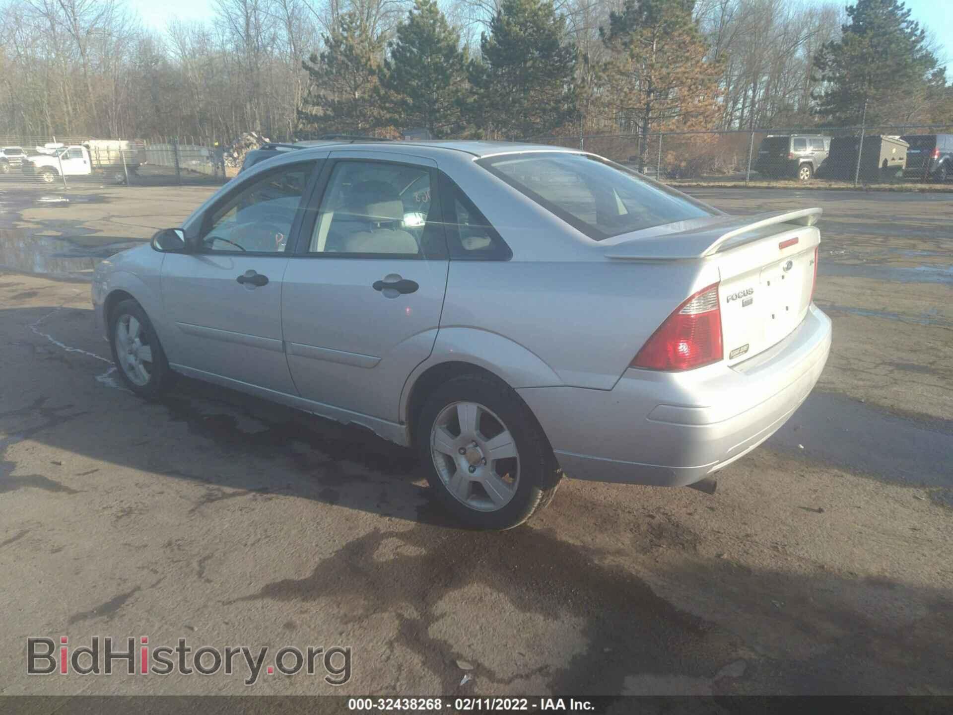 2006 FORD FOCUS - VIN: 1FAFP34NX6W136869 - Фото 3