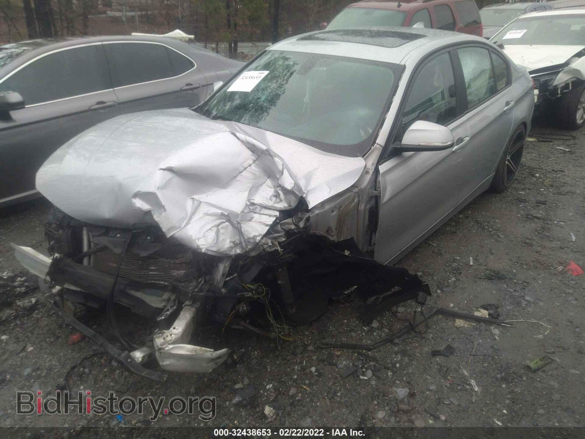 2013 BMW 3 SERIES - VIN: WBA3B3C52DF530339 - Фото 2
