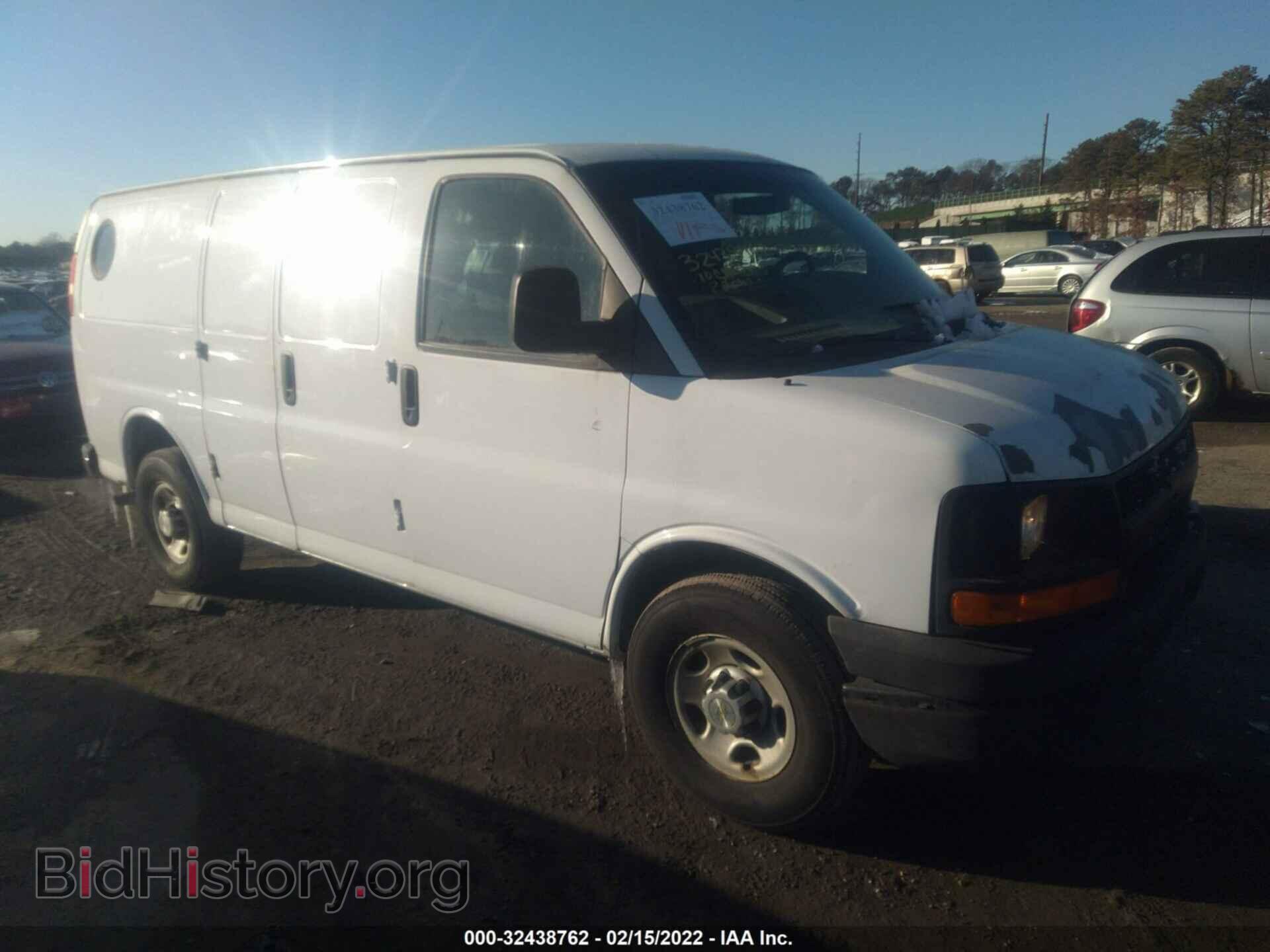 Photo 1GCZGFBA1A1105802 - CHEVROLET EXPRESS CARGO VAN 2010