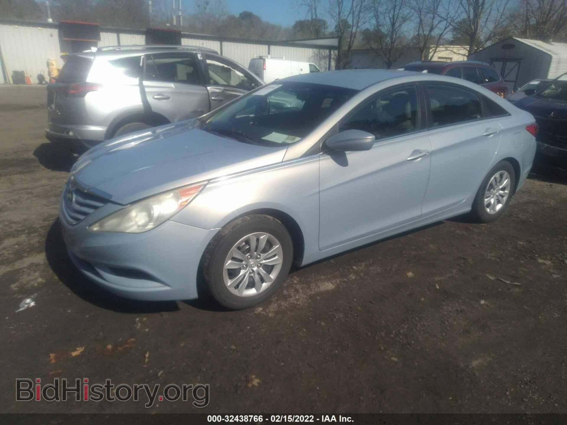 2011 HYUNDAI SONATA - VIN: 5NPEB4AC3BH212476 - Фото 2