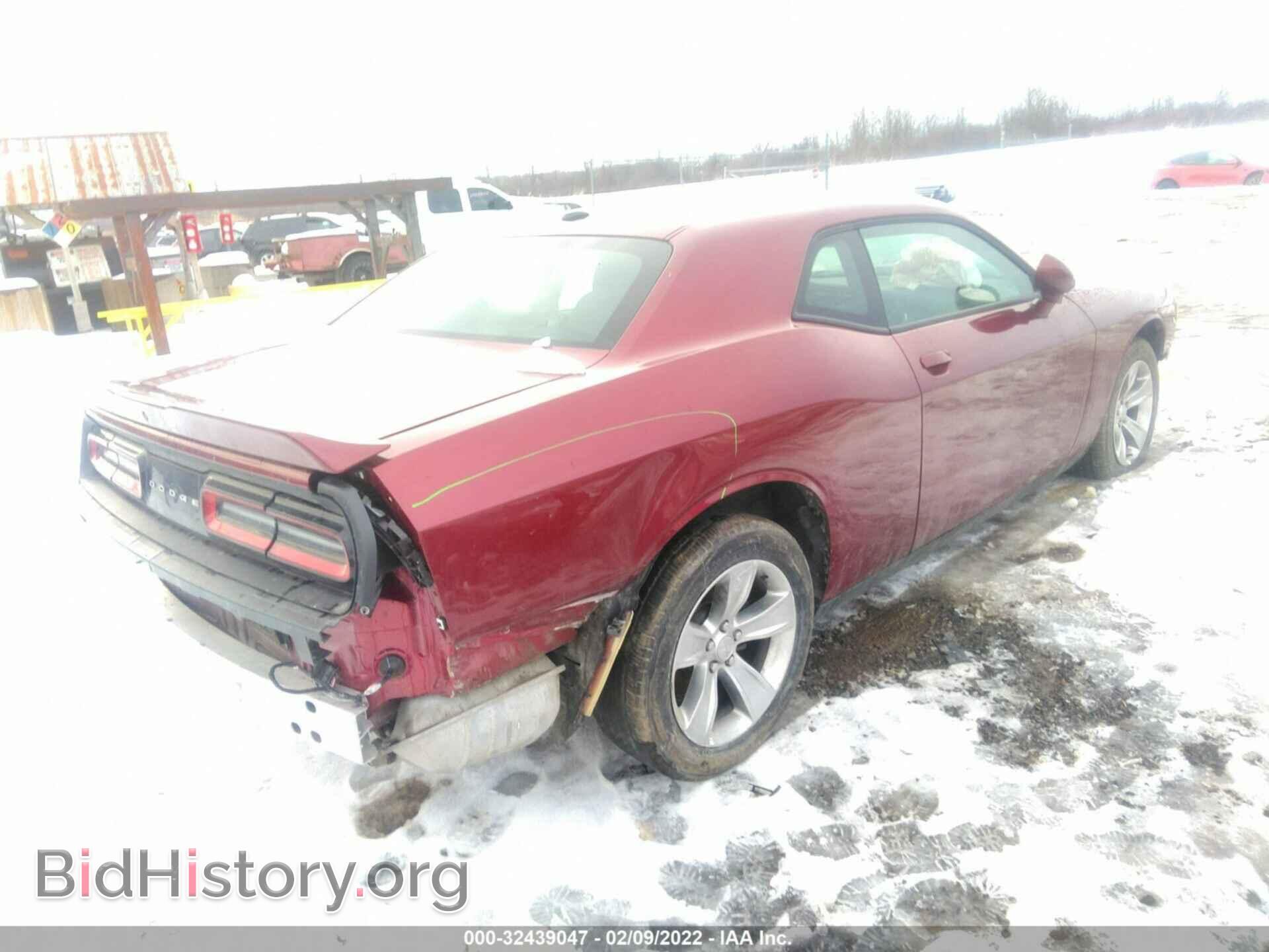 2021 DODGE CHALLENGER - VIN: 2C3CDZAG7MH623168 - Фото 4