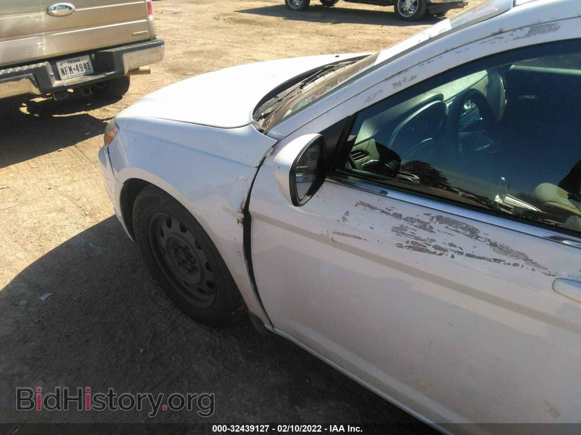 2012 CHRYSLER 200 - VIN: 1C3CCBAB6CN168625 - Фото 6