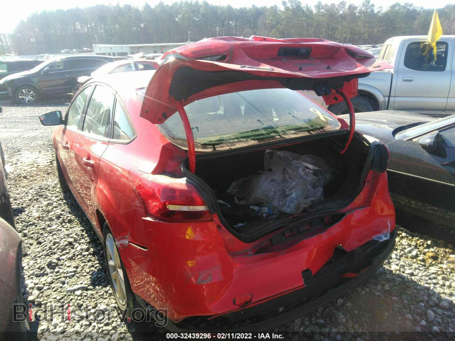 2017 FORD FOCUS - VIN: 1FADP3F28HL316964 - Фото 3