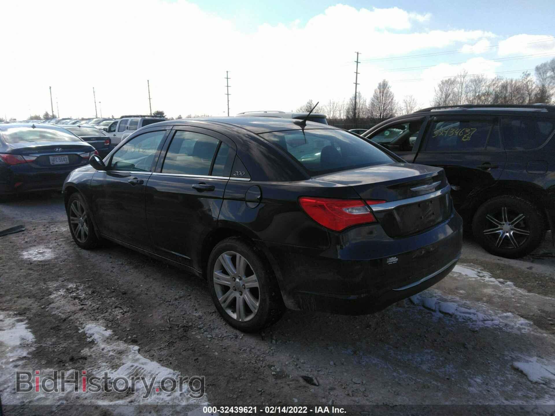 2012 CHRYSLER 200 - VIN: 1C3CCBBB7CN197839 - Фото 3