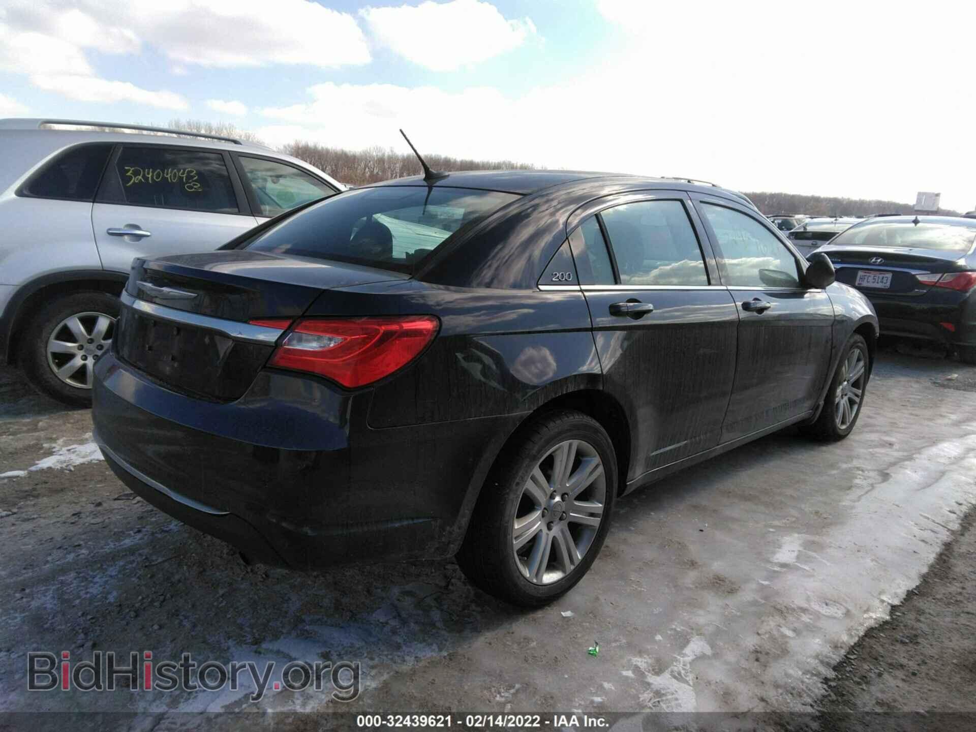 2012 CHRYSLER 200 - VIN: 1C3CCBBB7CN197839 - Фото 4