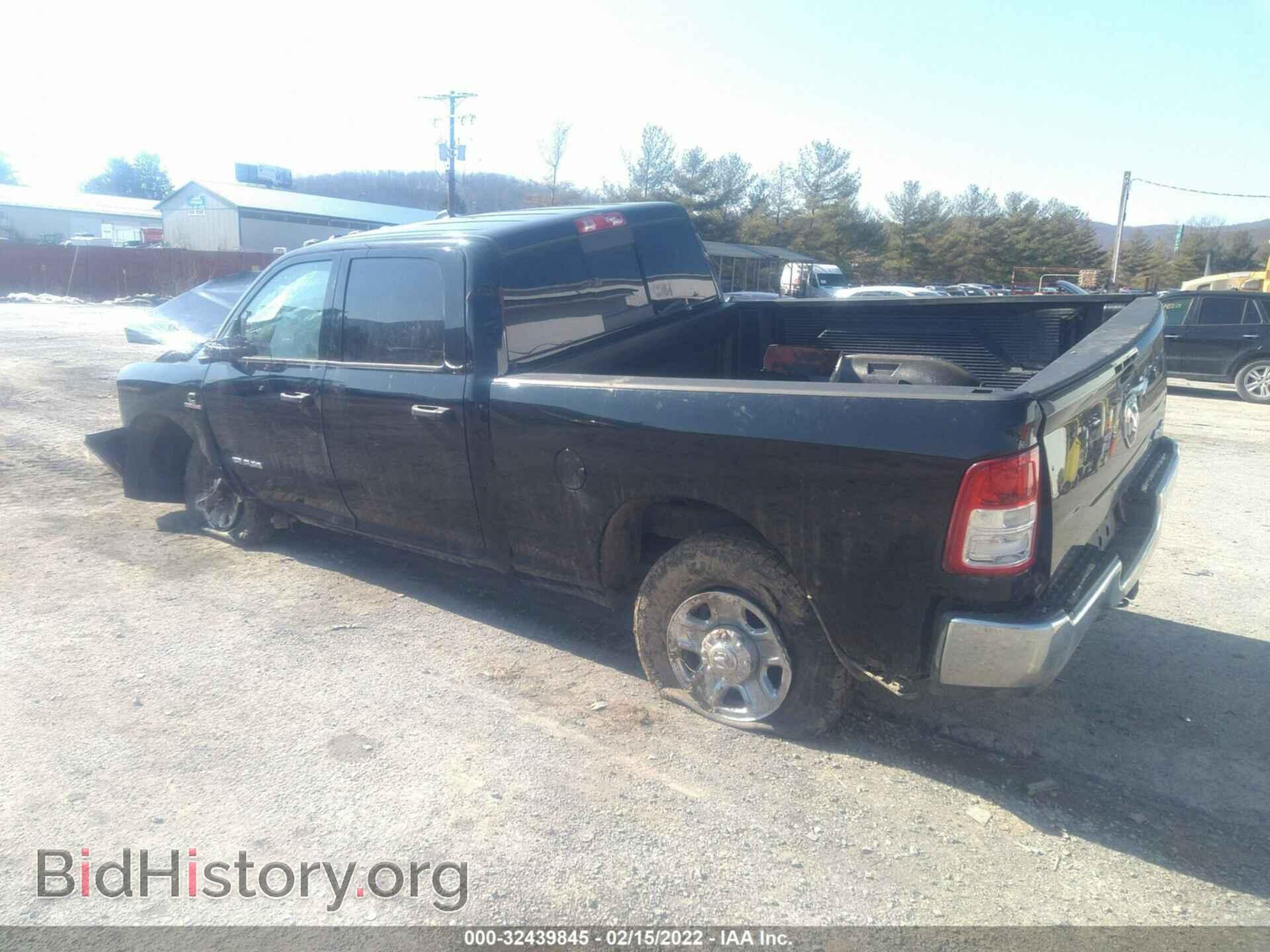 2020 RAM 2500 - VIN: 3C6UR5CL4LG173943 - Фото 3