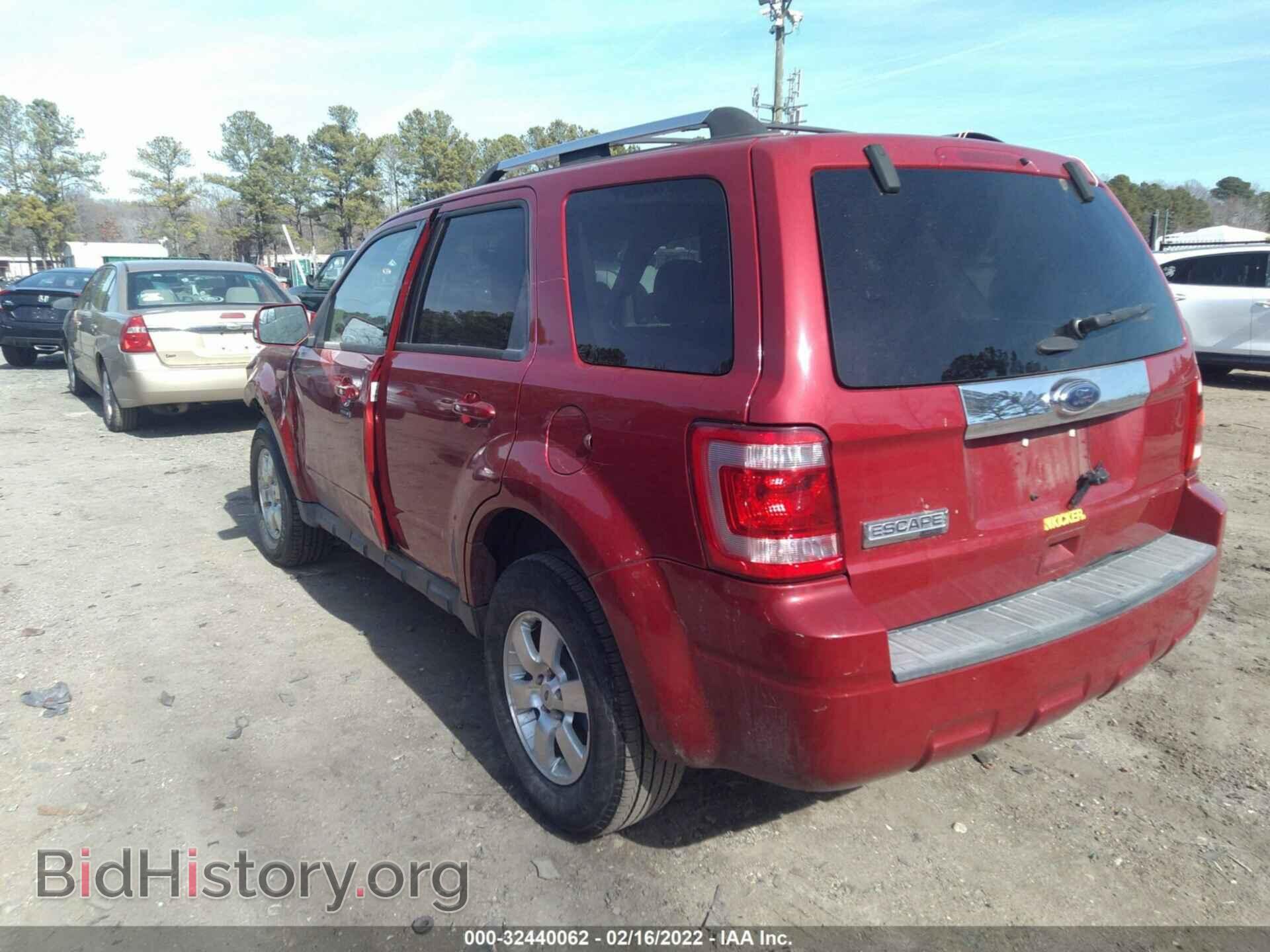 2011 FORD ESCAPE - VIN: 1FMCU0E77BKC24893 - Фото 3