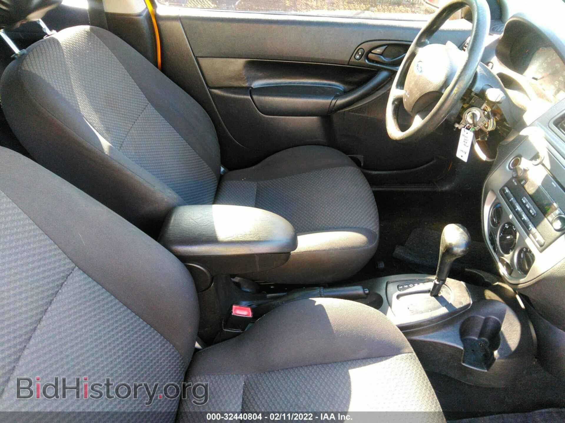 2007 FORD FOCUS - VIN: 1FAFP31N17W205678 - Фото 5