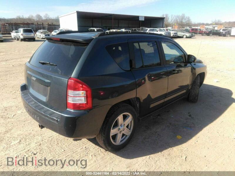 2008 Jeep COMPASS (VIN 1J8FT47W88D683971) — фото 4 из 11