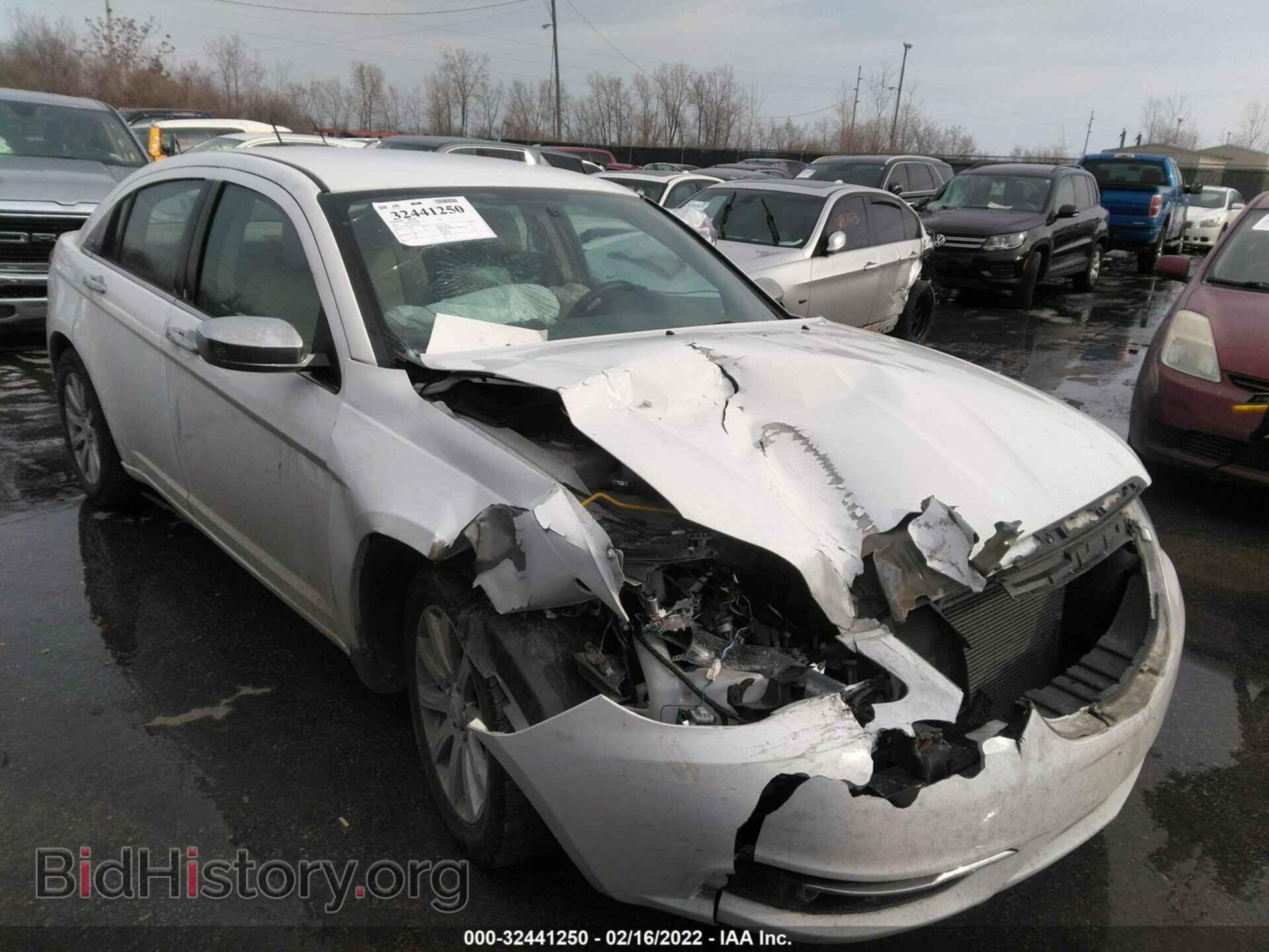 Photo 1C3CCBCG8DN751613 - CHRYSLER 200 2013