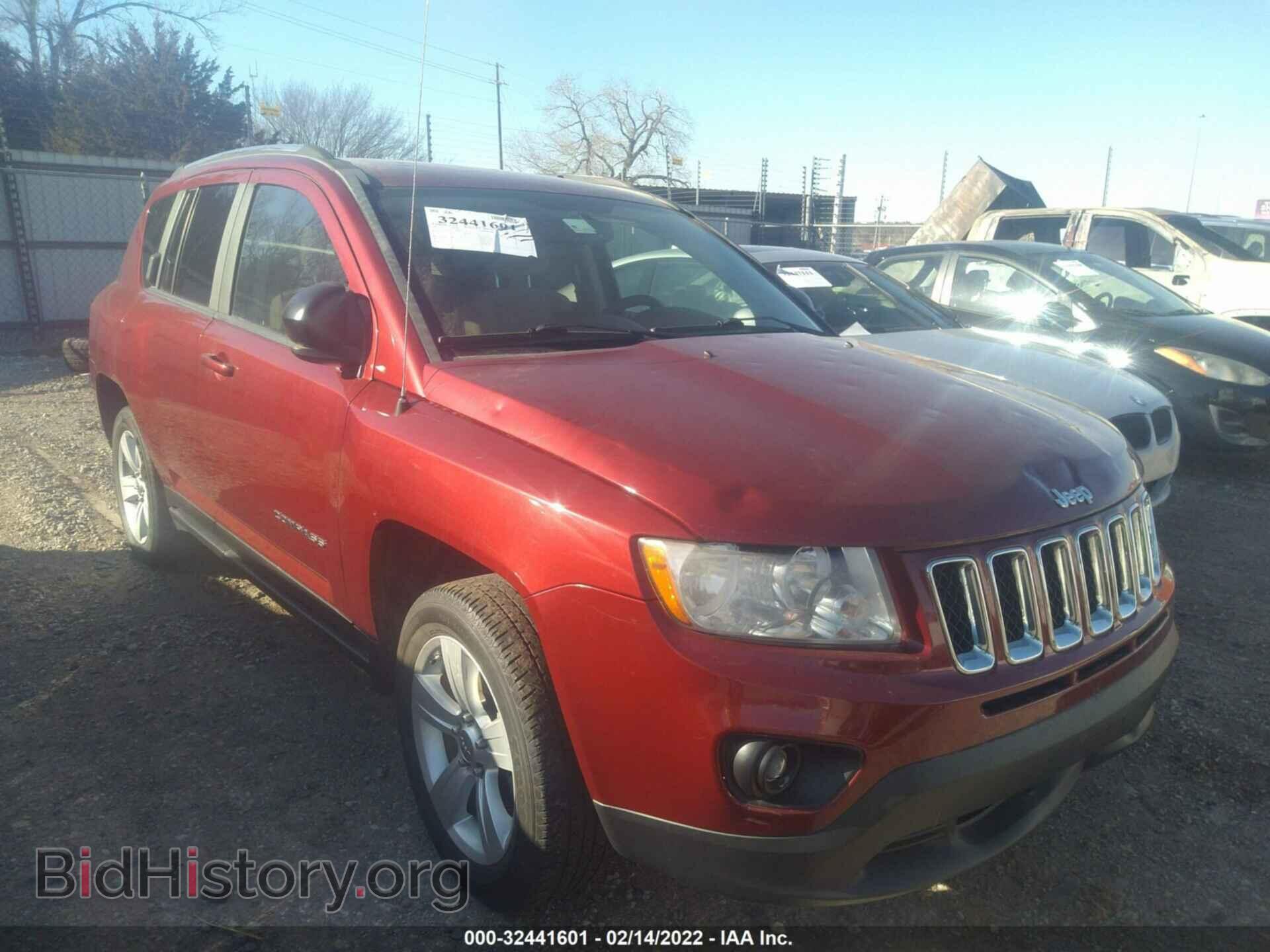 Photo 1C4NJCBA7CD526729 - JEEP COMPASS 2012