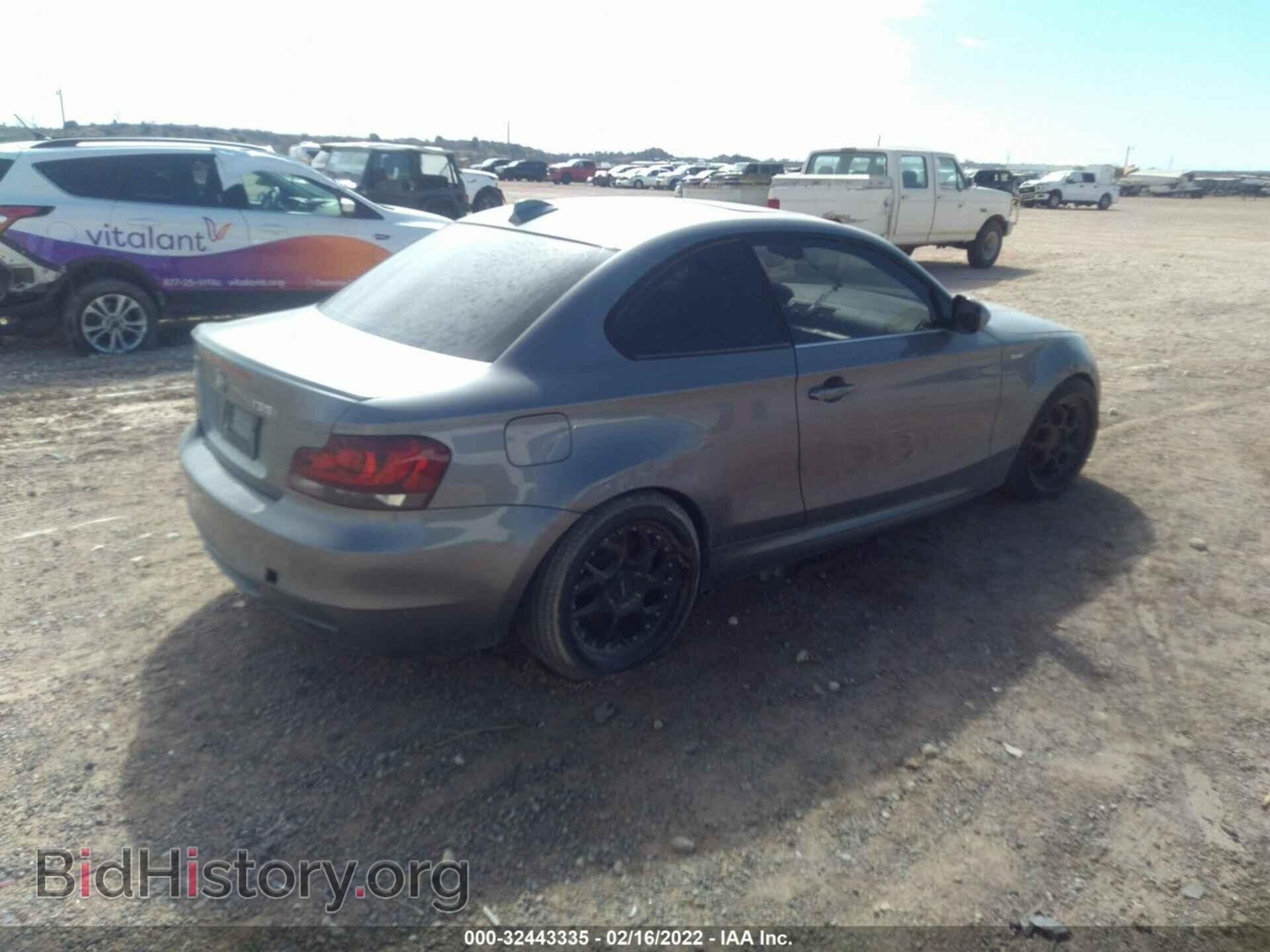 2011 BMW 1 SERIES - VIN: WBAUC9C53BVM09682 - Фото 4