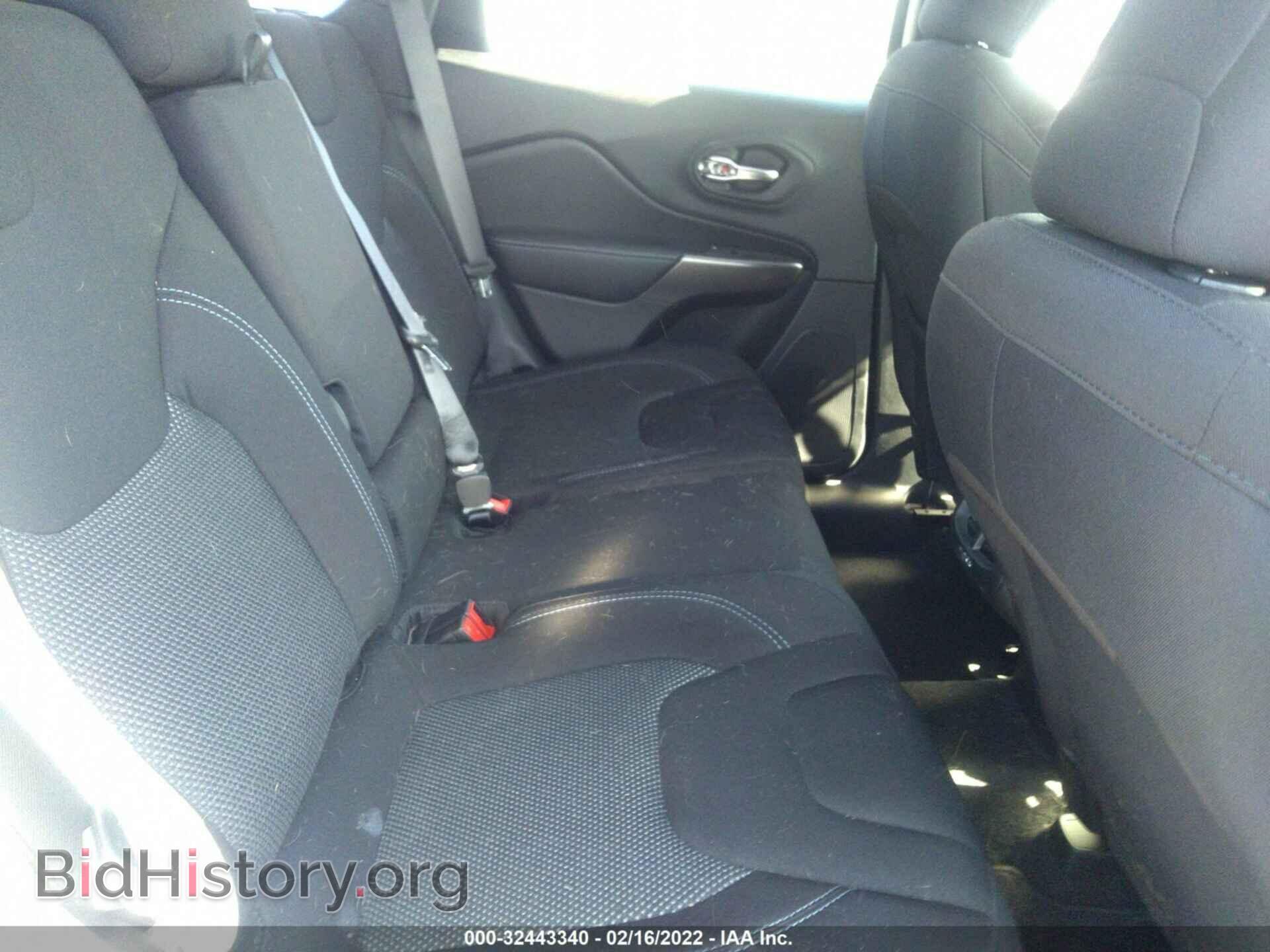 2021 JEEP CHEROKEE - VIN: 1C4PJLCB5MD169844 - Фото 8