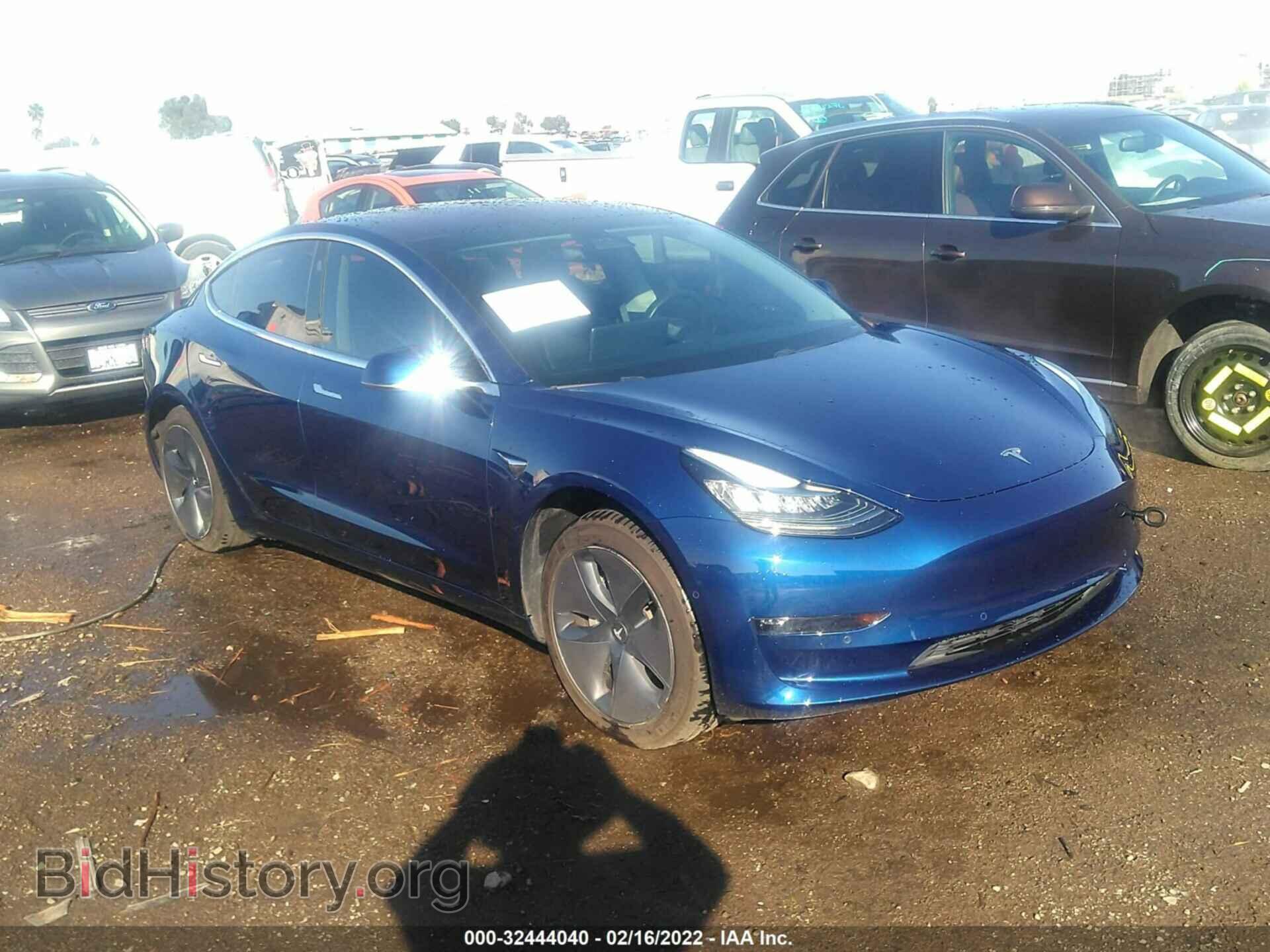 Фотография 5YJ3E1EB9JF064555 - TESLA MODEL 3 2018