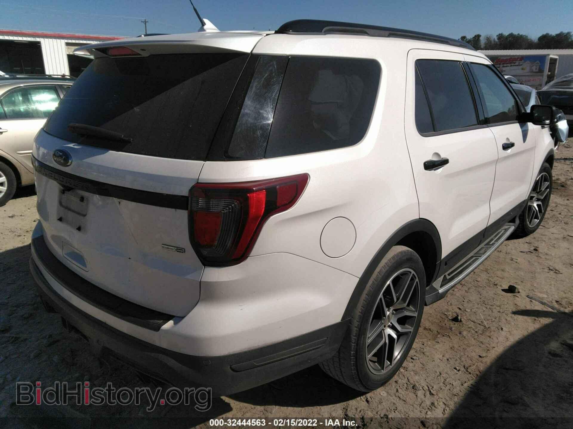 2018 FORD EXPLORER - VIN: 1FM5K8GTXJGB26496 - Фото 4