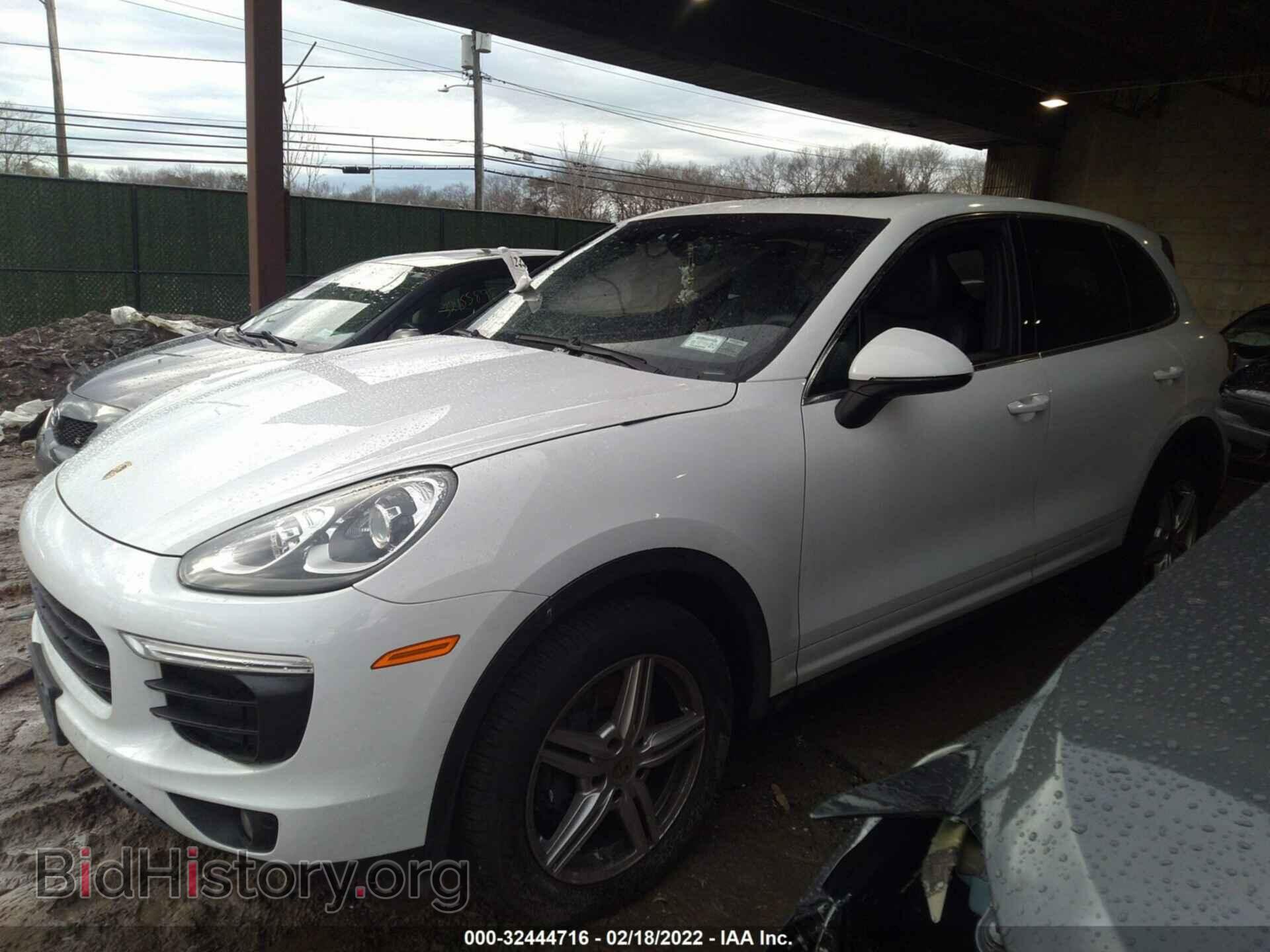 2016 PORSCHE CAYENNE - VIN: WP1AA2A29GLA05251 - Фото 2