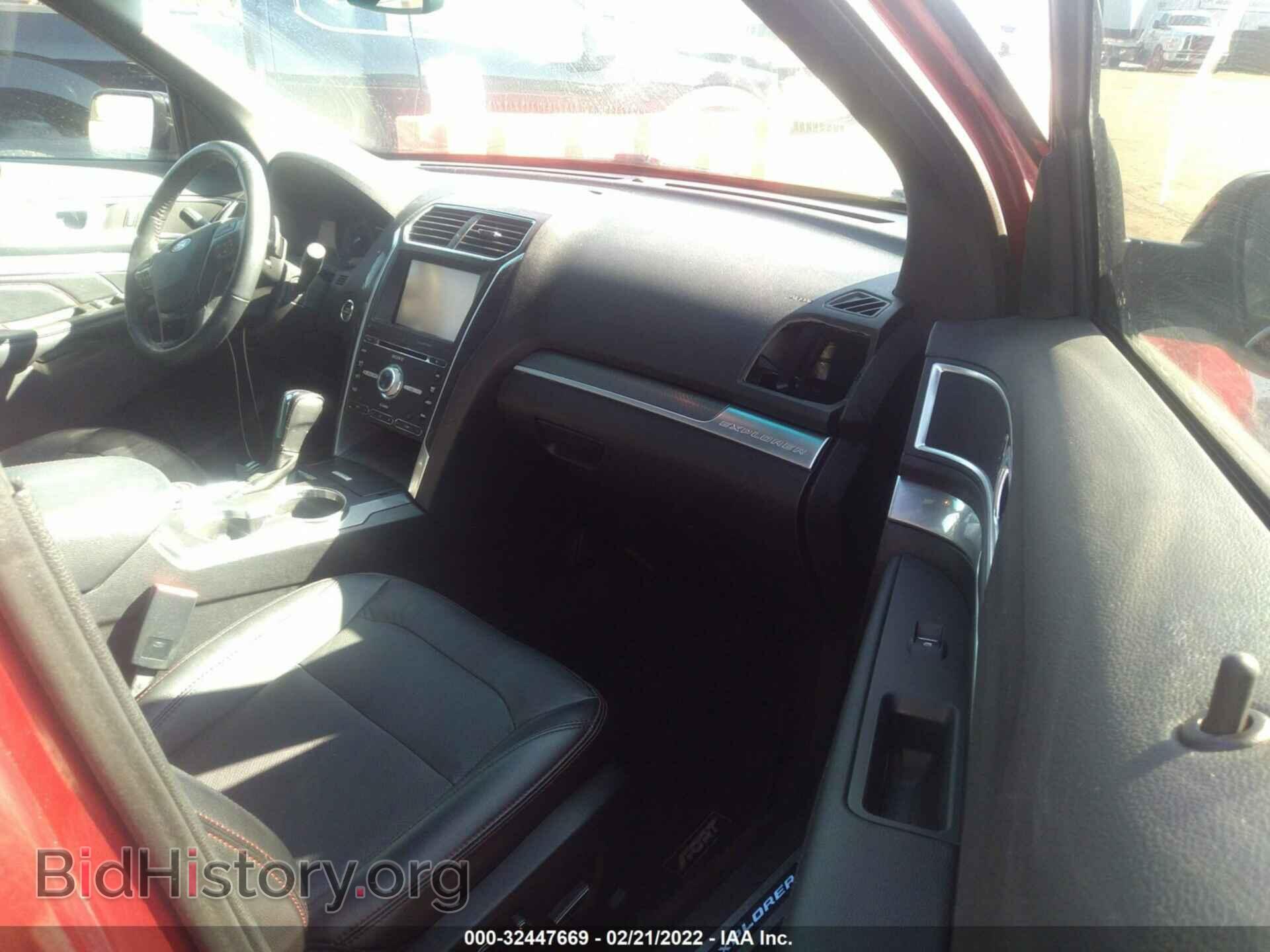 2016 FORD EXPLORER - VIN: 1FM5K8GT3GGB05644 - Фото 5