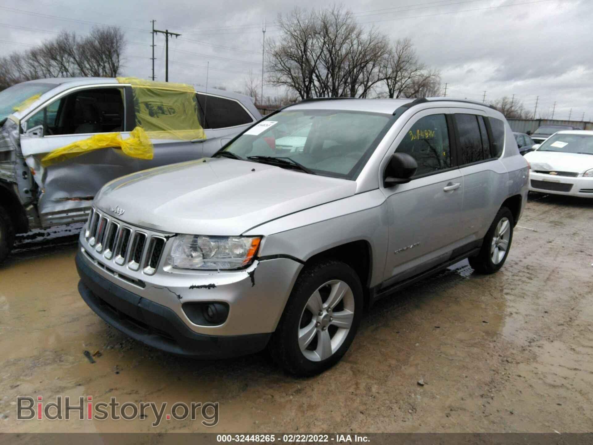 2011 JEEP COMPASS - VIN: 1J4NF1FB1BD136694 - Photo 2