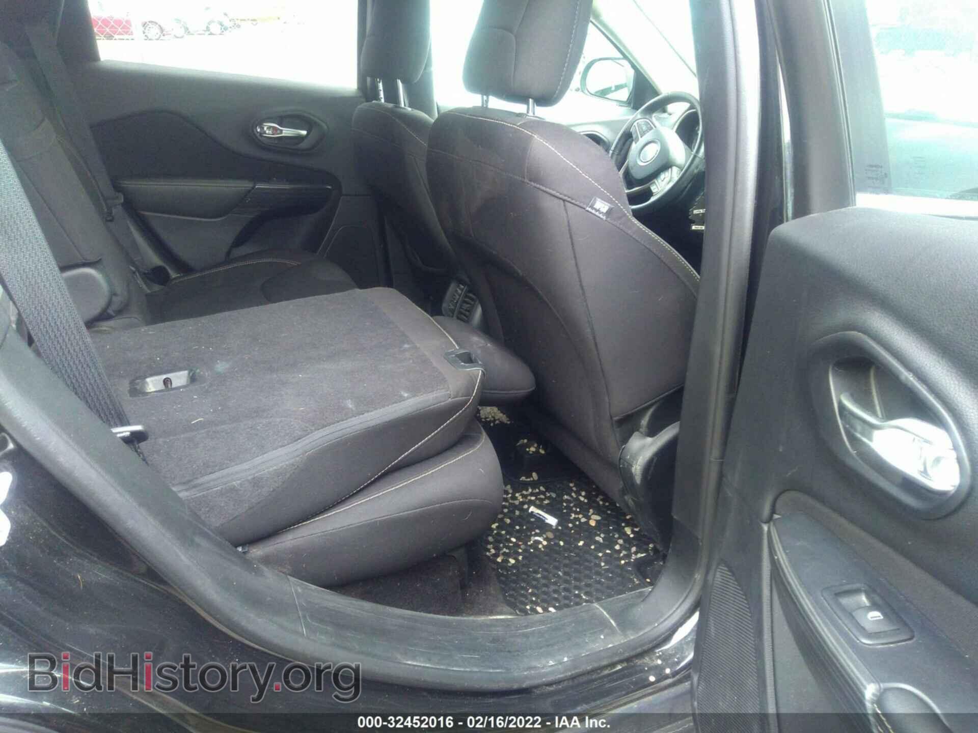 2016 JEEP CHEROKEE - VIN: 1C4PJMCB7GW360955 - Фото 8