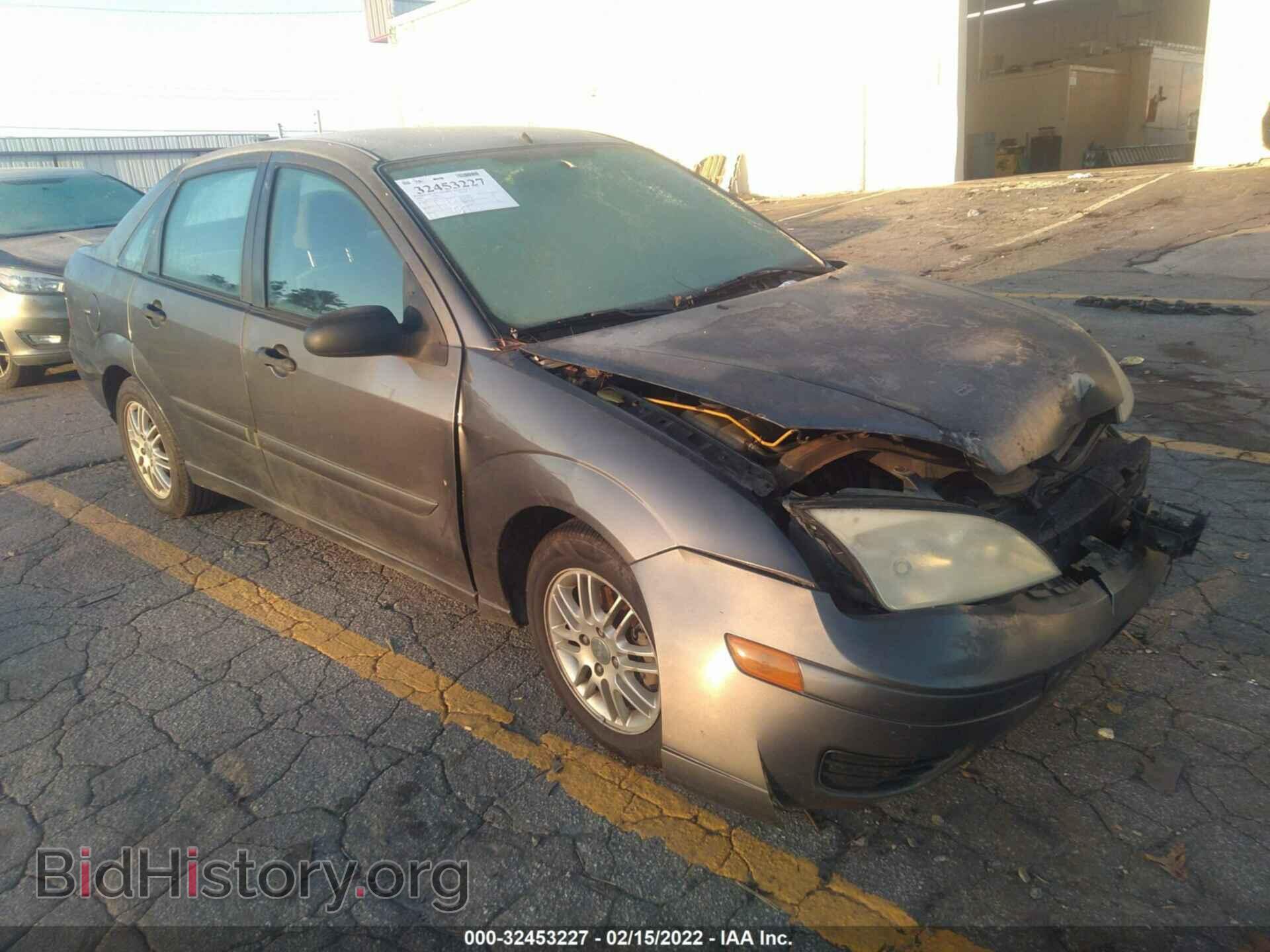 Фотография 1FAFP34N46W111353 - FORD FOCUS 2006