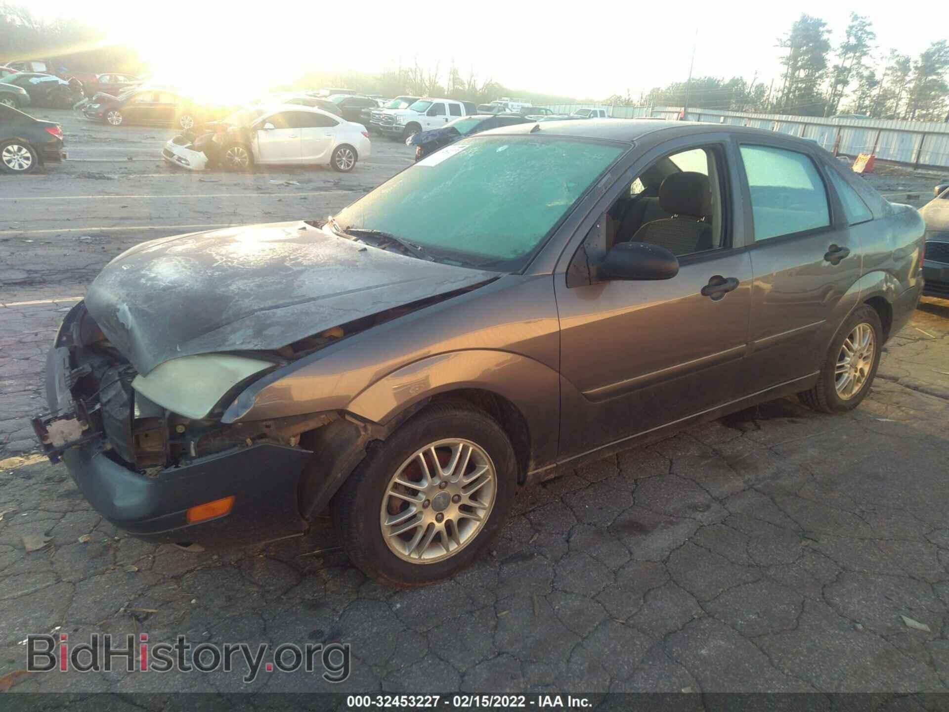 2006 FORD FOCUS - VIN: 1FAFP34N46W111353 - Фото 2