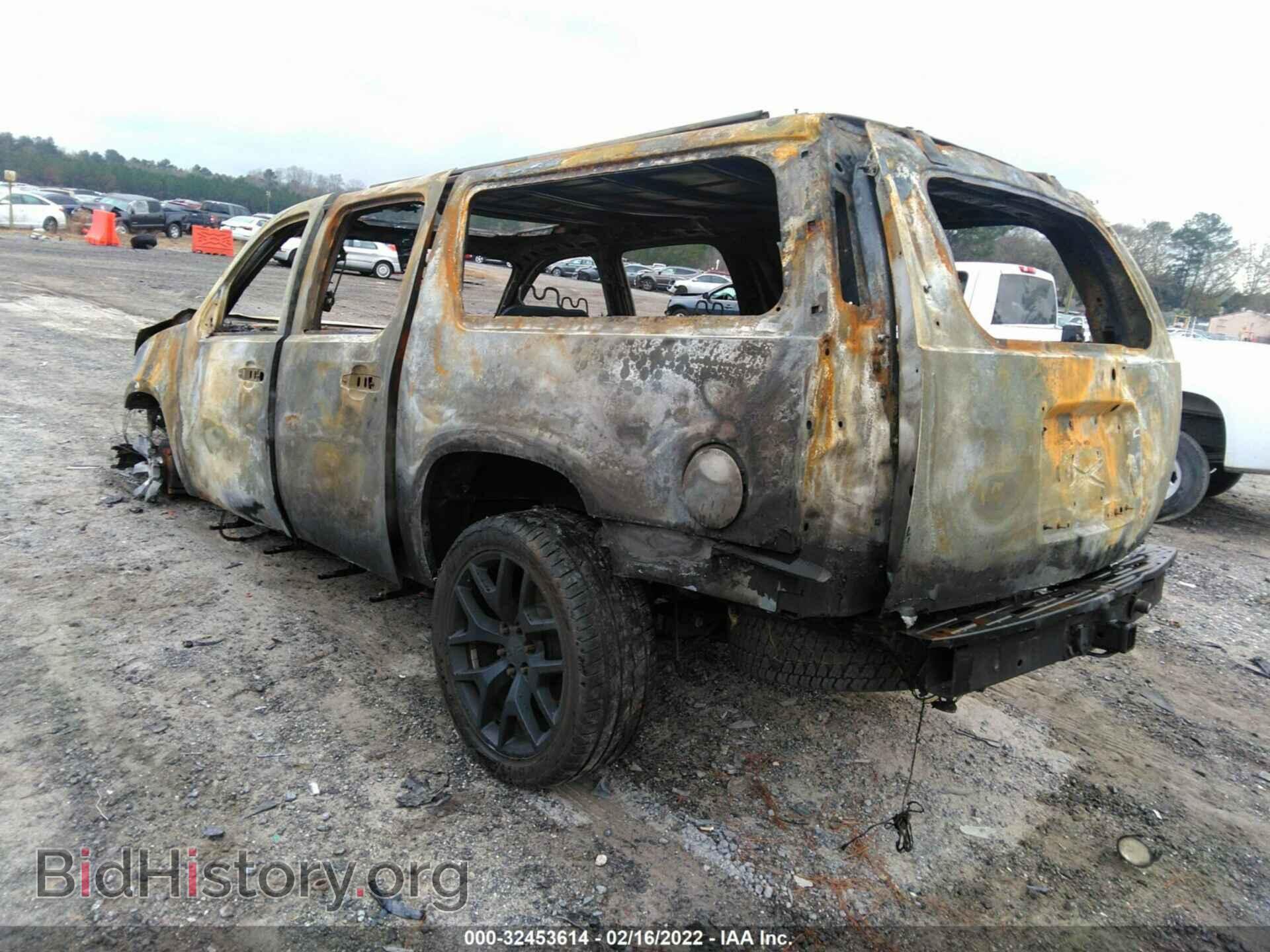 2007 CHEVROLET SUBURBAN - VIN: 3GNFC16J77G228551 - Photo 3