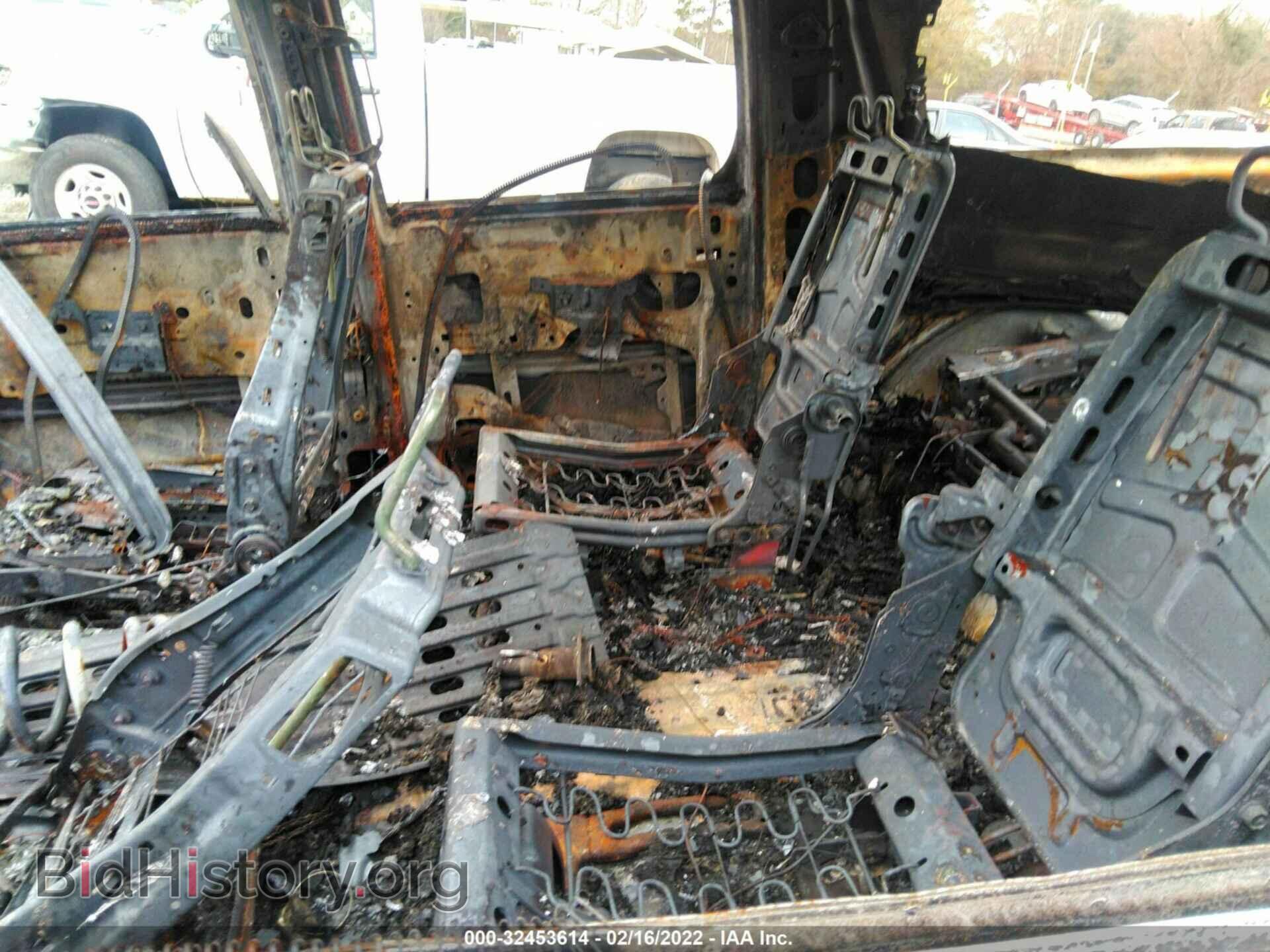 2007 CHEVROLET SUBURBAN - VIN: 3GNFC16J77G228551 - Photo 8