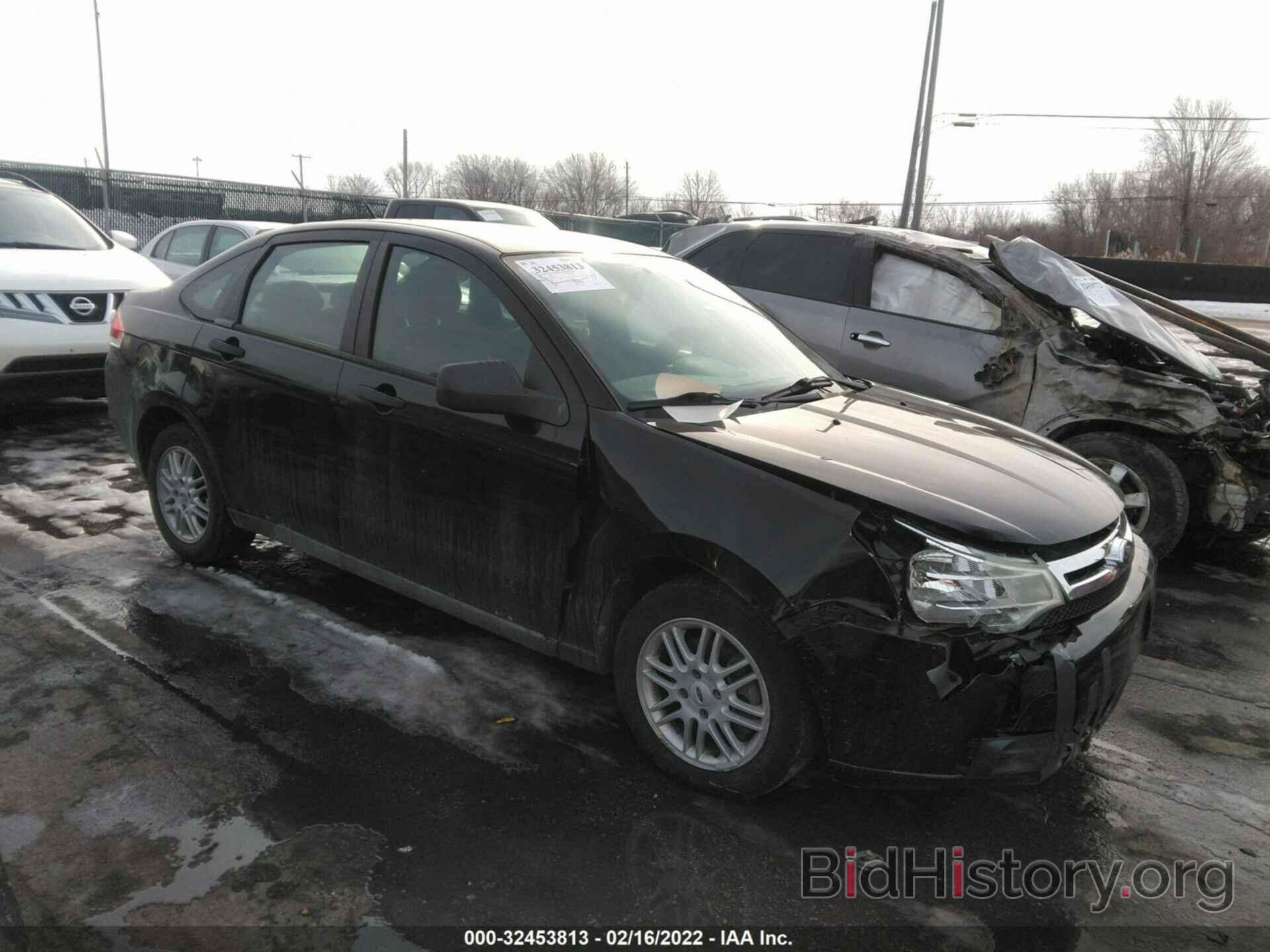 Photo 1FAHP35N39W248263 - FORD FOCUS 2009