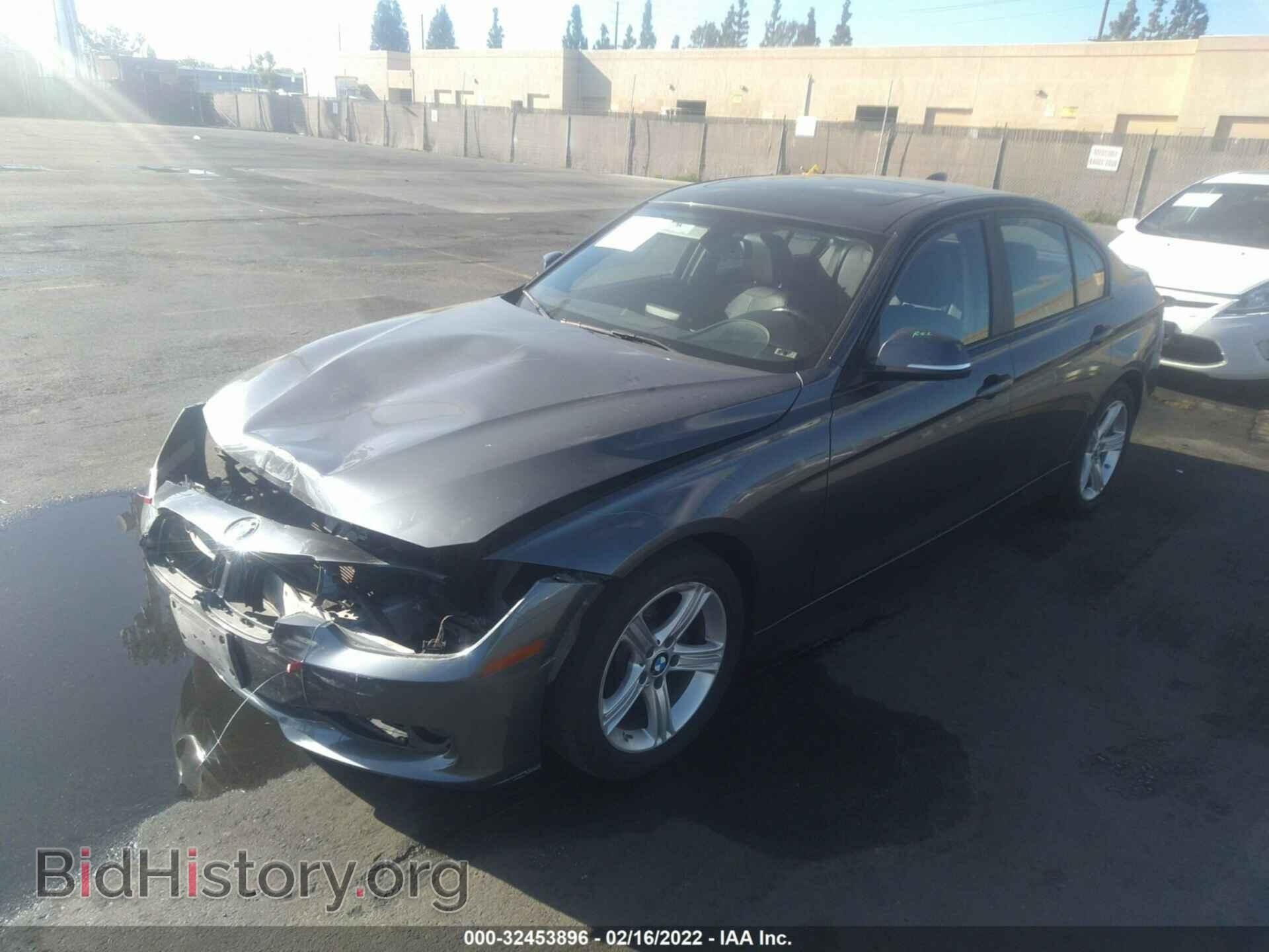 2013 BMW 3 SERIES - VIN: WBA3A5C59DF352783 - Фото 2