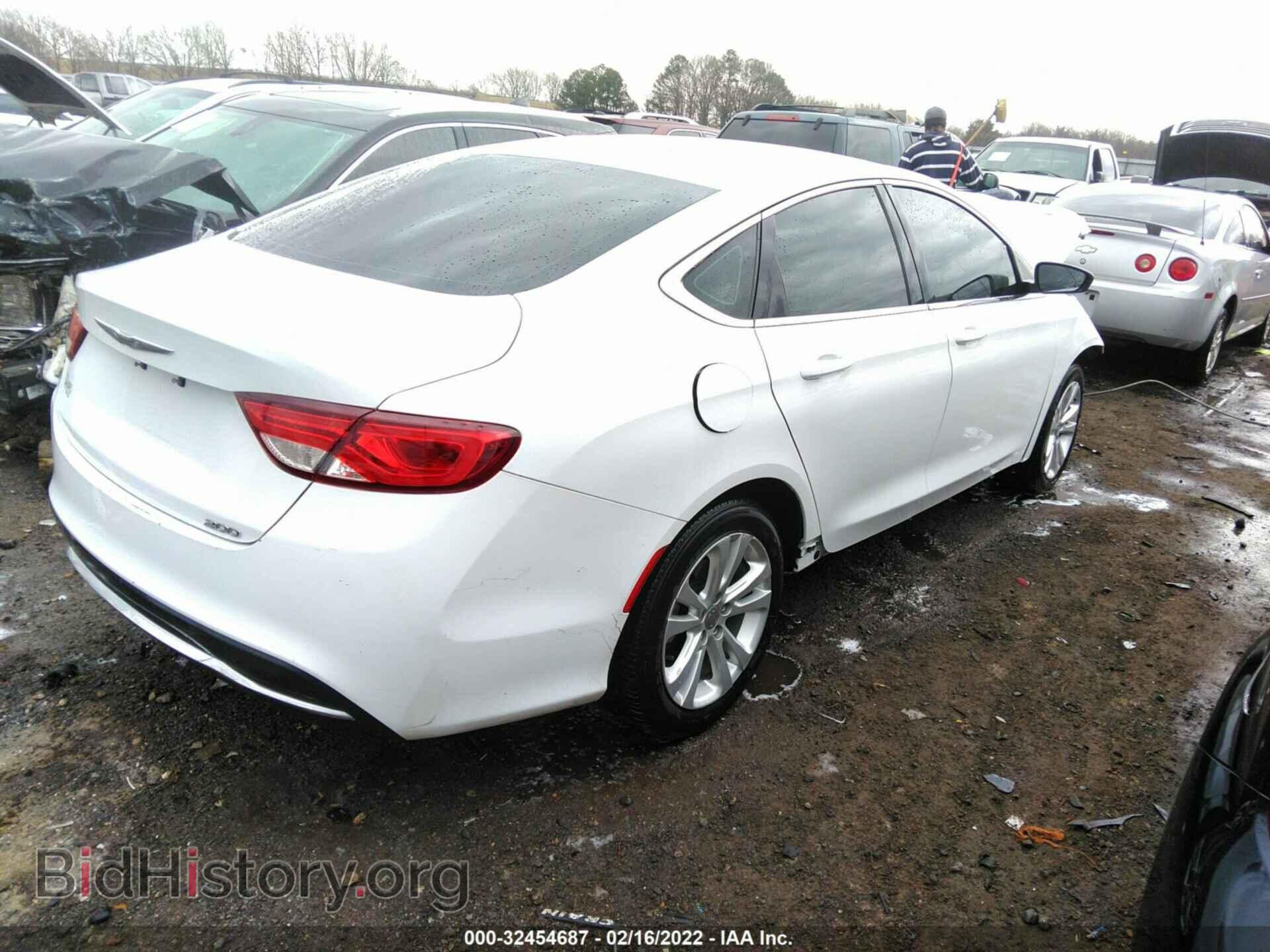 2015 CHRYSLER 200 - VIN: 1C3CCCABXFN662562 - Фото 4