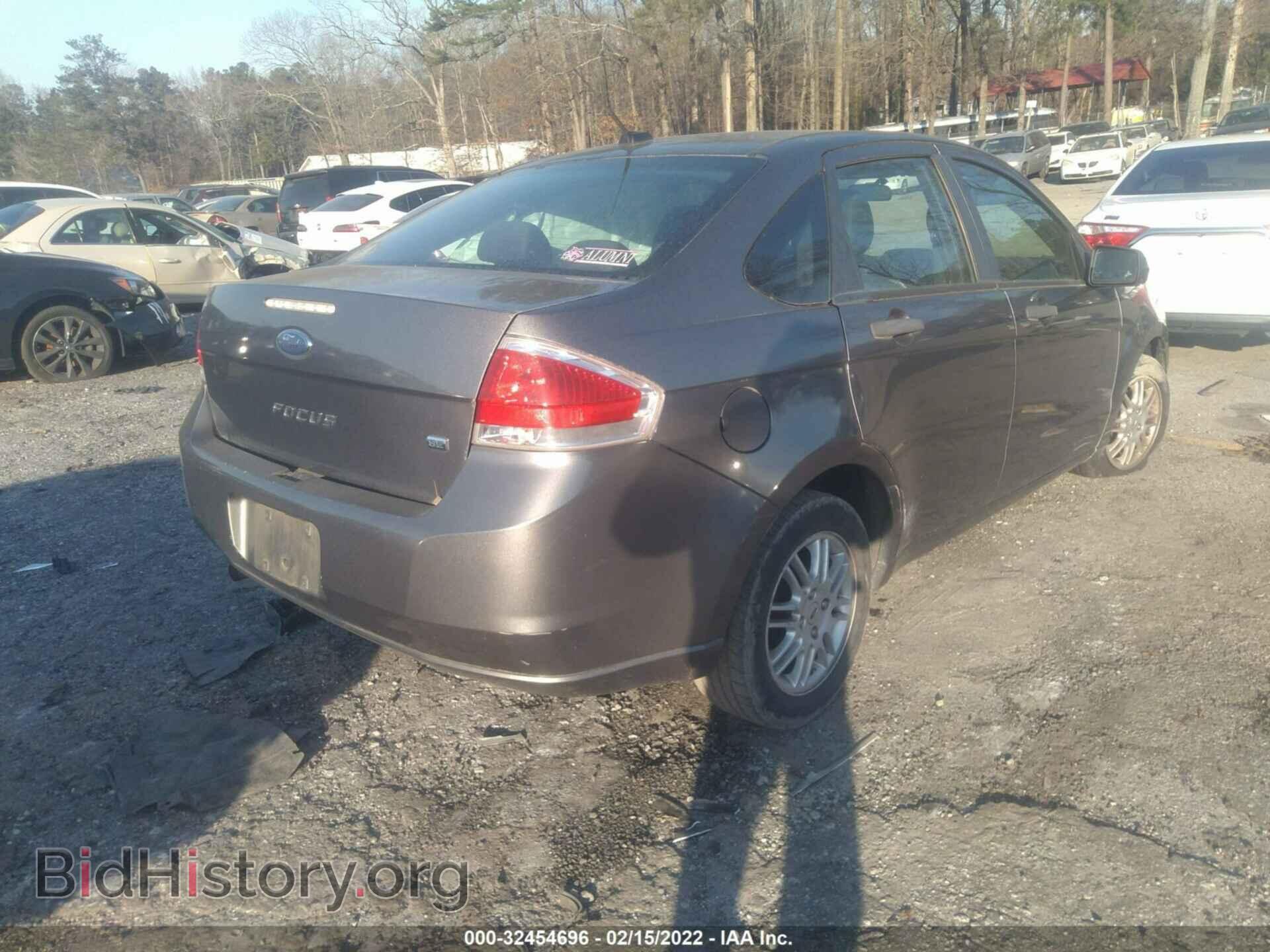 2011 FORD FOCUS - VIN: 1FAHP3FN6BW152969 - Фото 4