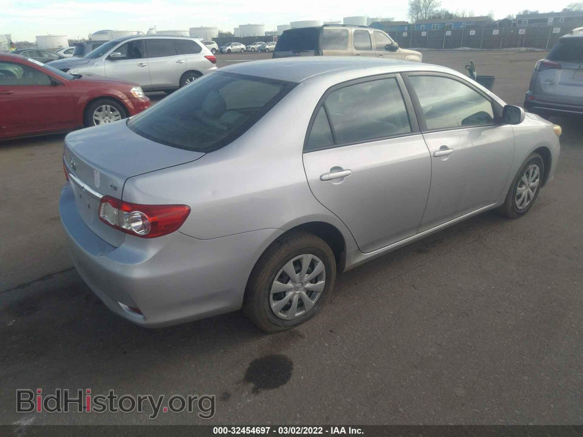 2011 TOYOTA COROLLA - VIN: 2T1BU4EE5BC601437 - Фото 4