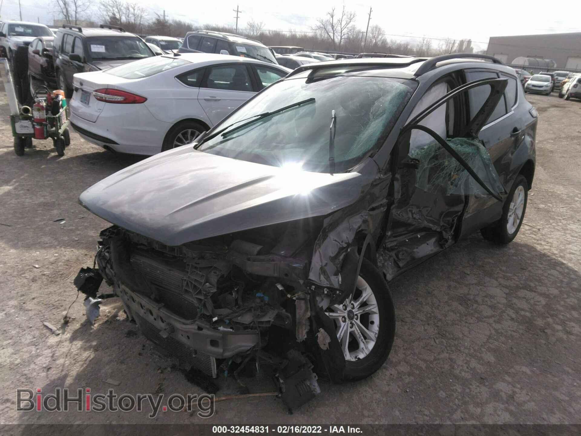 2018 FORD ESCAPE - VIN: 1FMCU0GD9JUB28219 - Photo 2