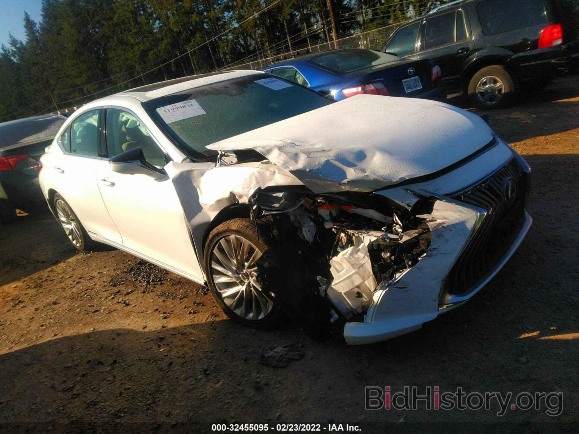 Photo 58AB21B11KU003987 - LEXUS ES 2019