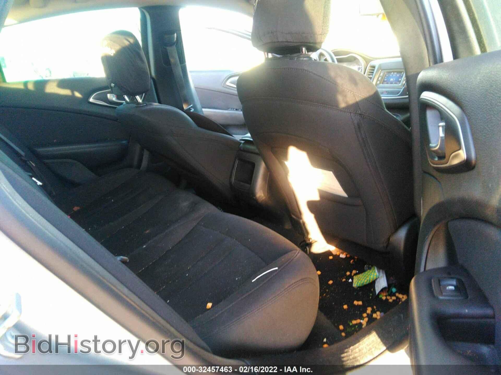 2015 CHRYSLER 200 - VIN: 1C3CCCAB1FN626811 - Фото 8