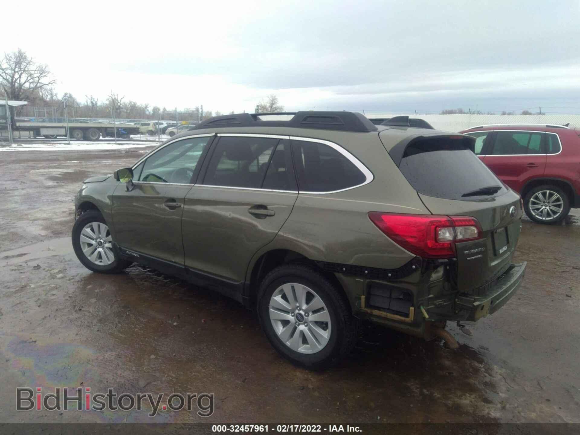 2017 SUBARU OUTBACK - VIN: 4S4BSADC8H3283539 - Фото 3