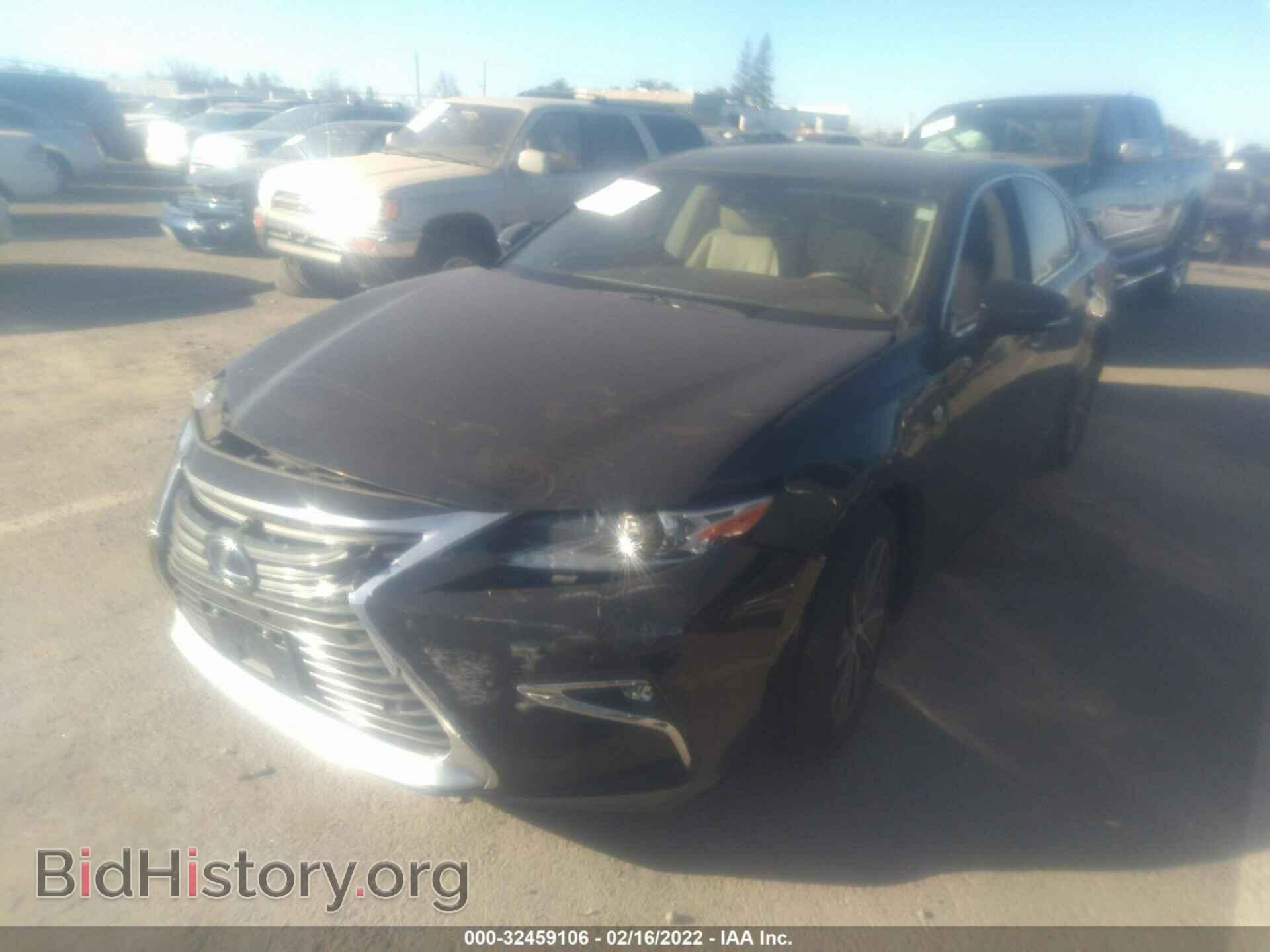 2017 LEXUS ES - VIN: JTHBW1GG6H2137863 - Фото 2