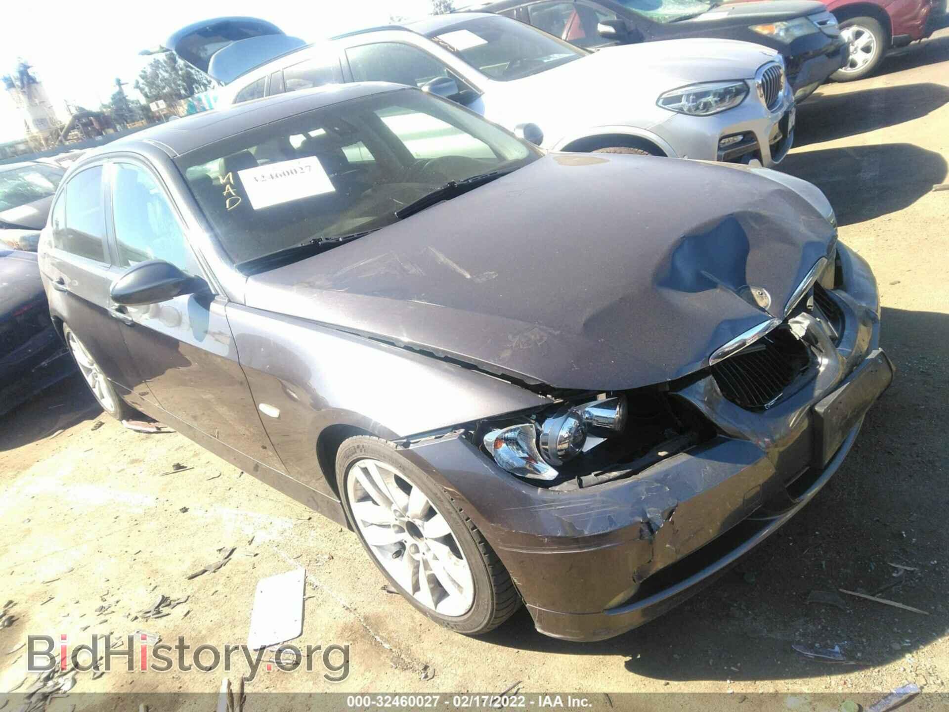 Фотография WBAVB13596KX42663 - BMW 3 SERIES 2006