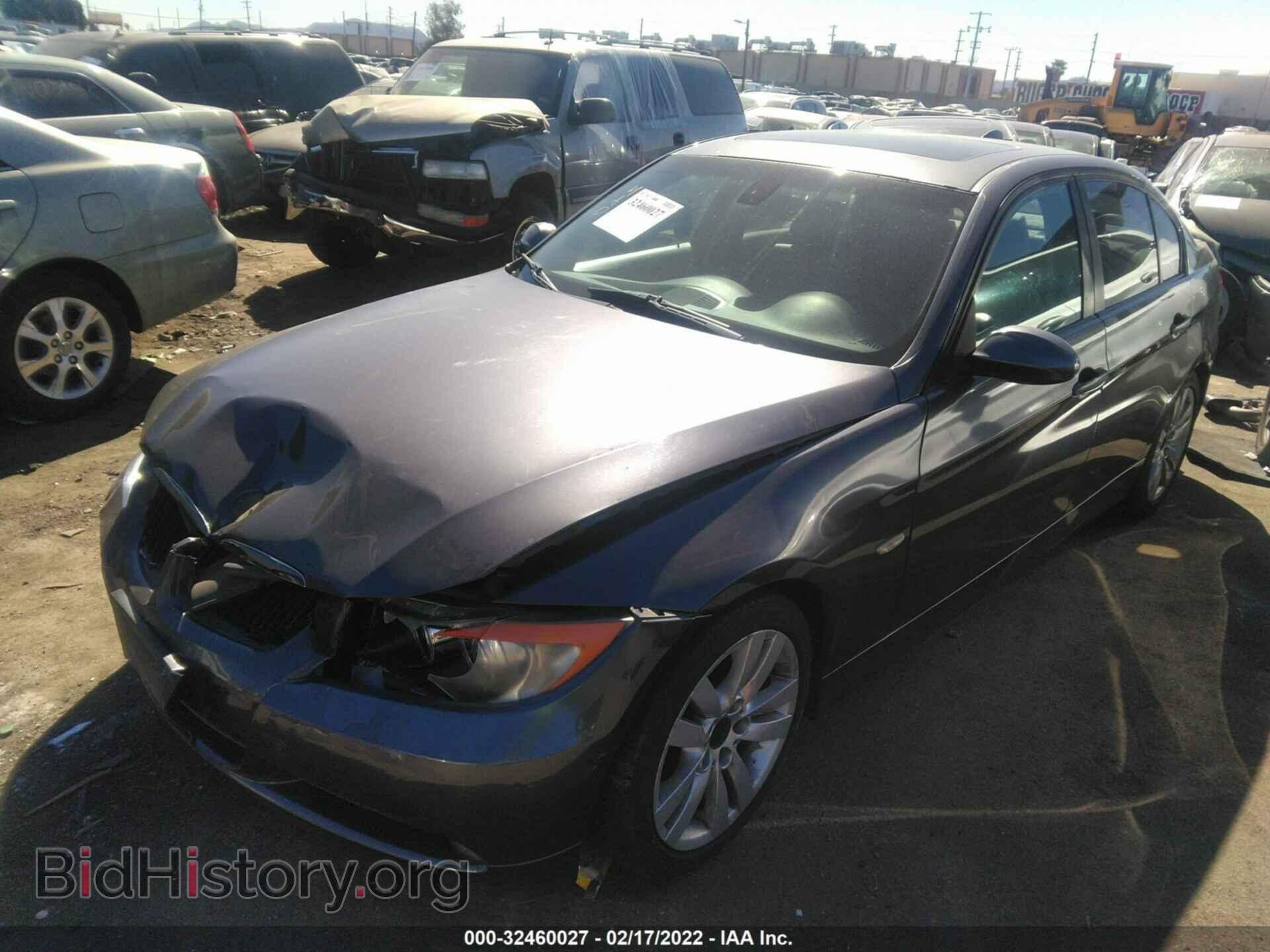 2006 BMW 3 SERIES - VIN: WBAVB13596KX42663 - Фото 2