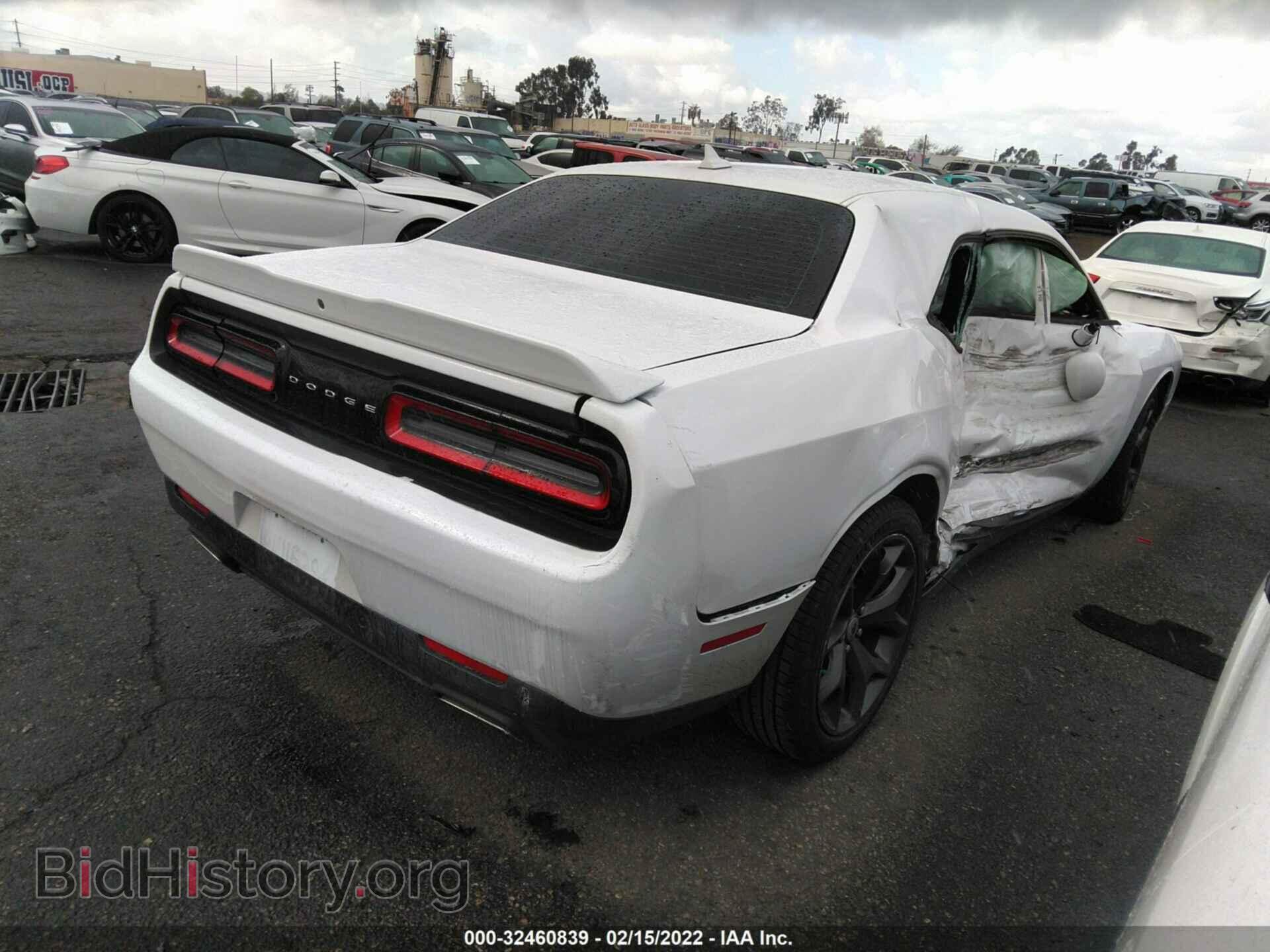 2019 DODGE CHALLENGER - VIN: 2C3CDZAG5KH660930 - Photo 4