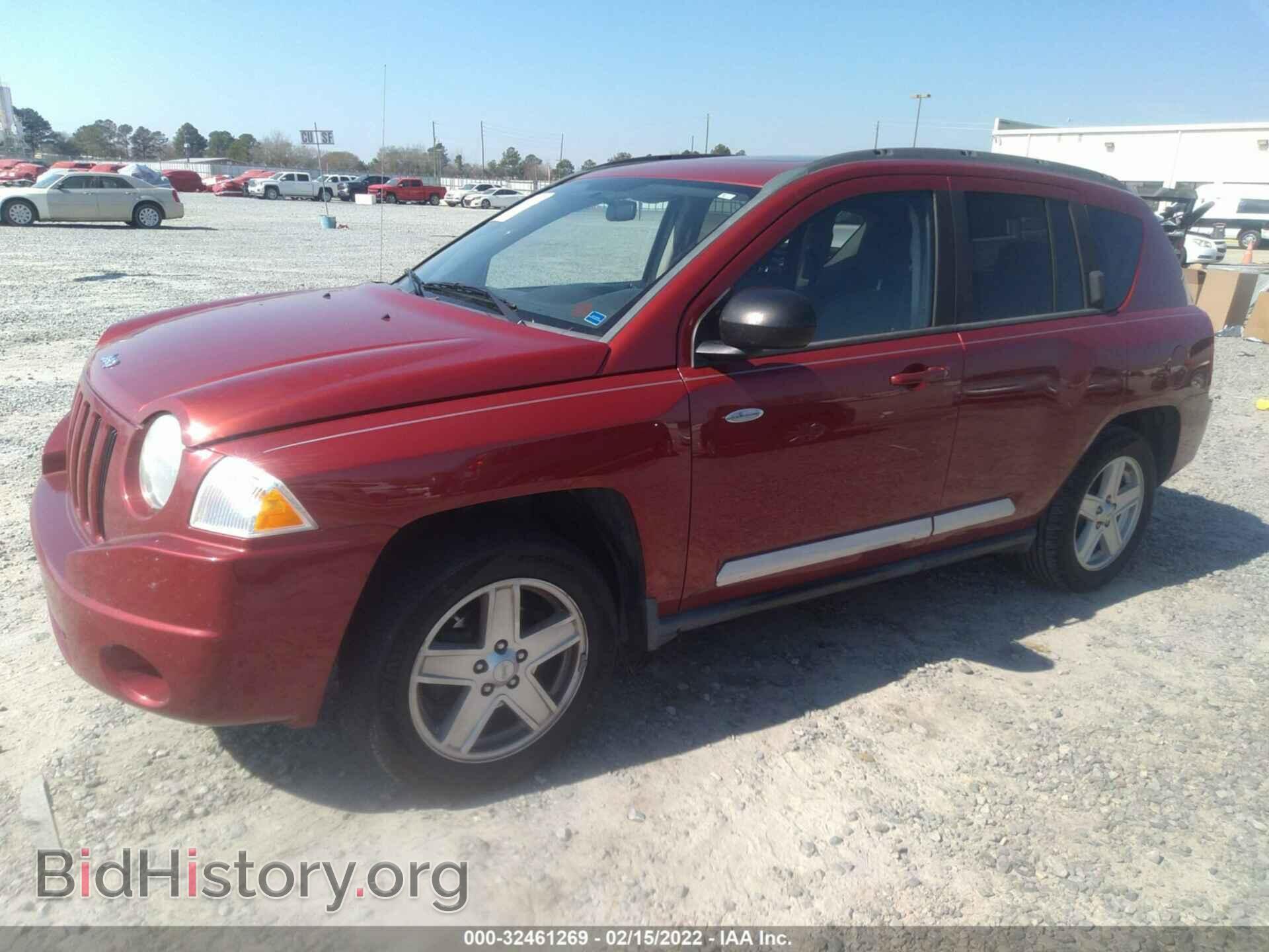2010 JEEP COMPASS - VIN: 1J4NT1FA6AD671860 - Фото 2