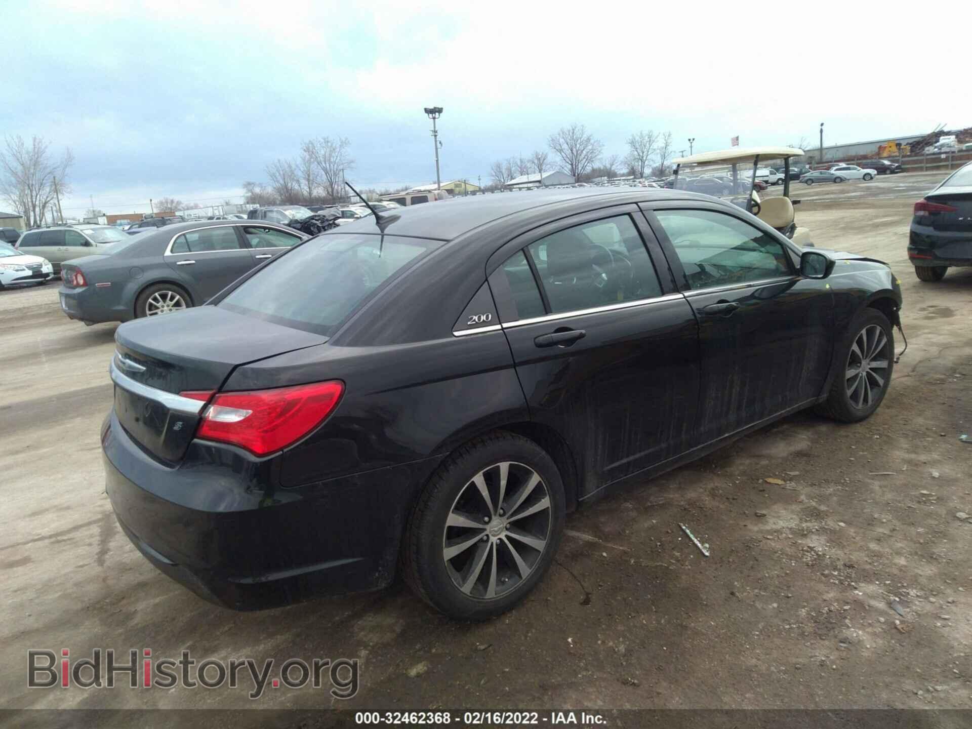 2012 CHRYSLER 200 - VIN: 1C3CCBBG5CN283159 - Фото 4