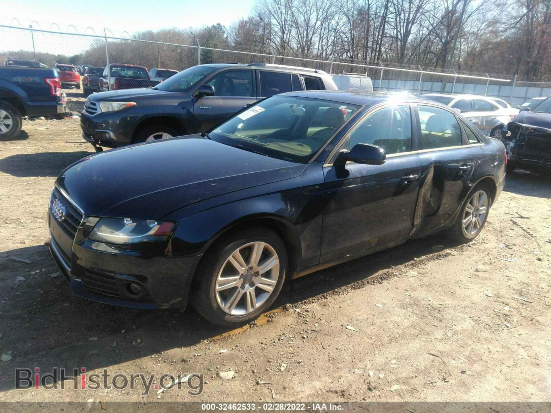 2011 AUDI A4 - VIN: WAUBFAFL2BN037729 - Фото 2