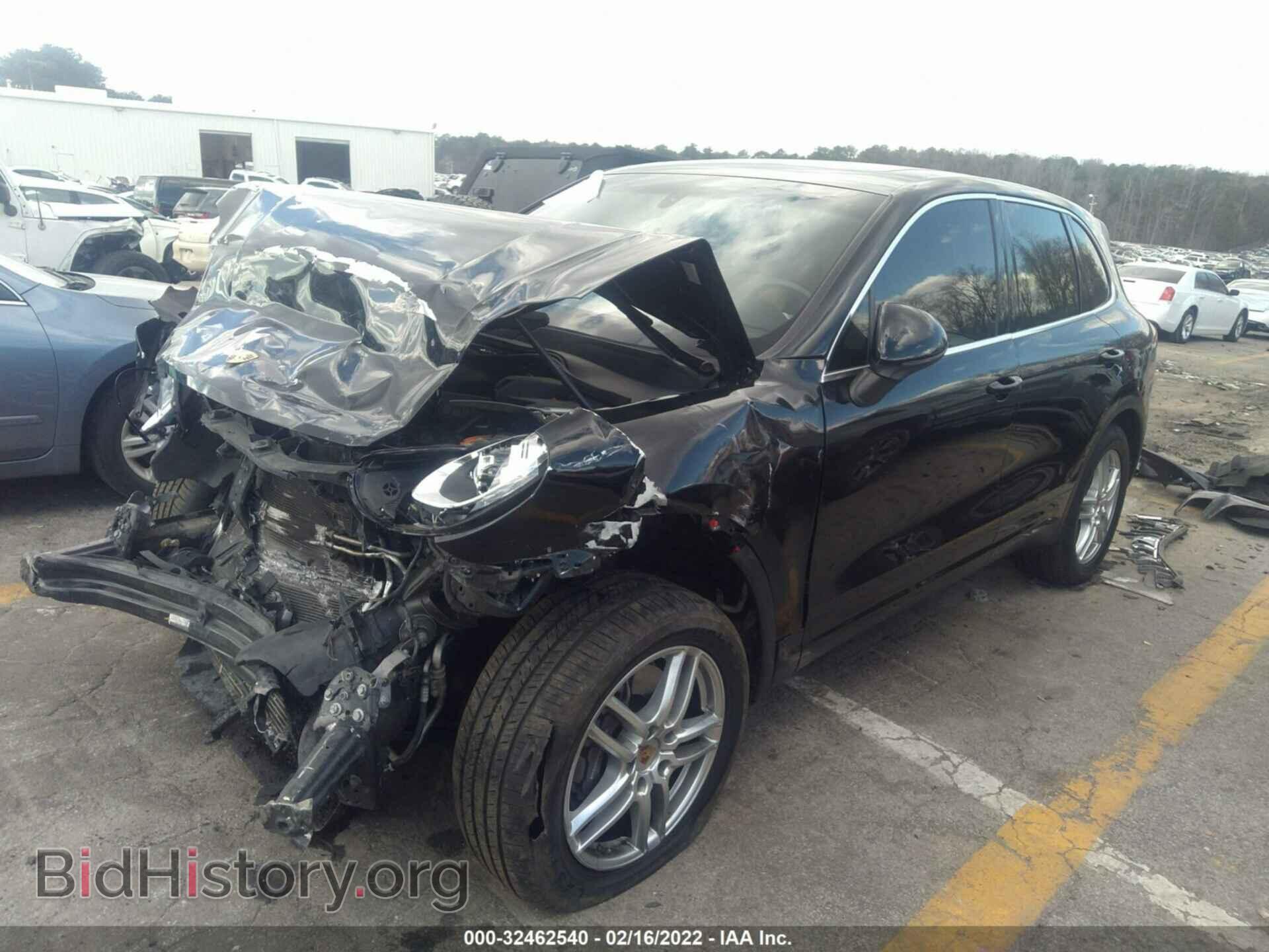 2016 PORSCHE CAYENNE - VIN: WP1AA2A24GLA10342 - Фото 2